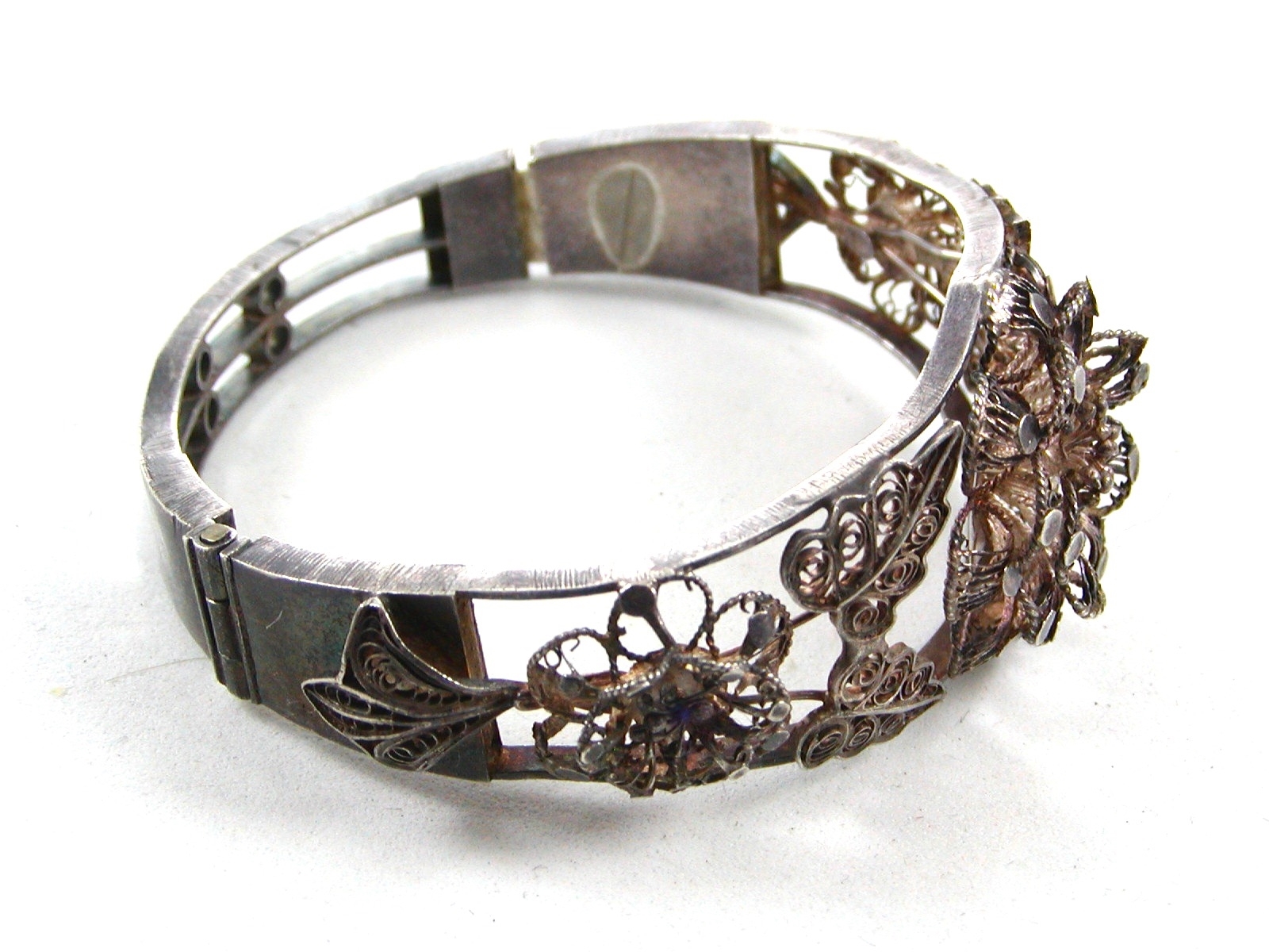 True Vintage 1930’s – 1950’s Silver Flower Bracelet Unmarked 110714