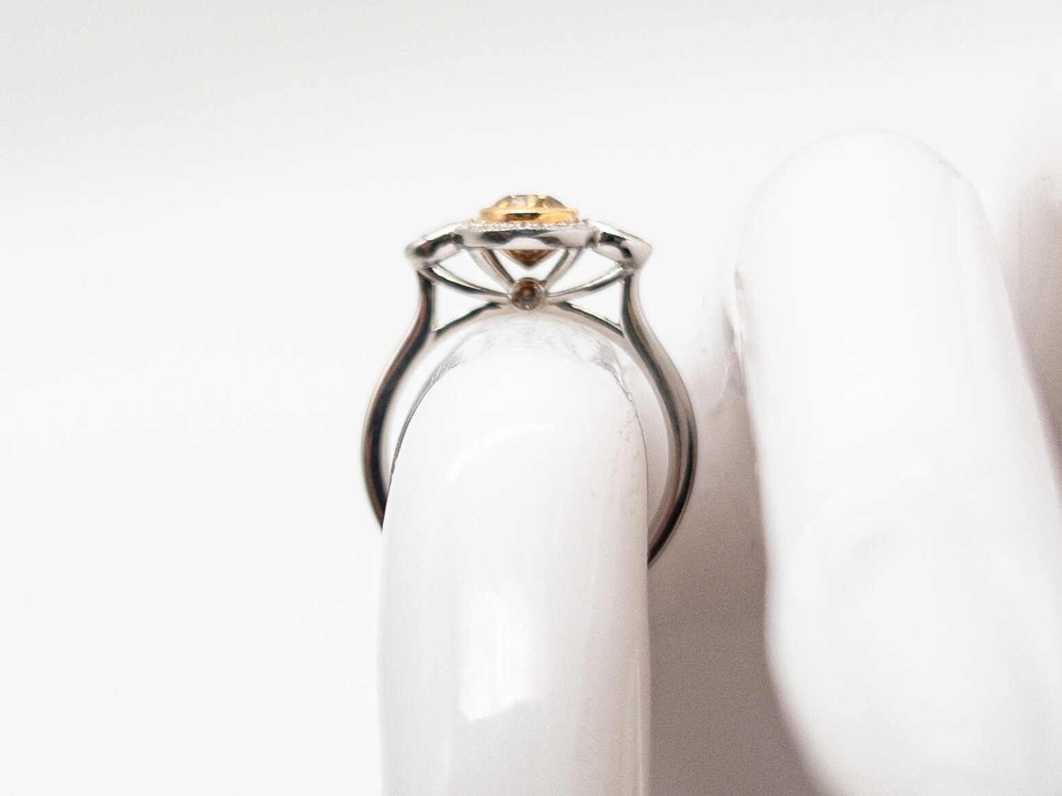 $6000 1.50ct VVS Champagne Natural & VS G OVAL CUT Diamond Platinum HALO Ring 6g