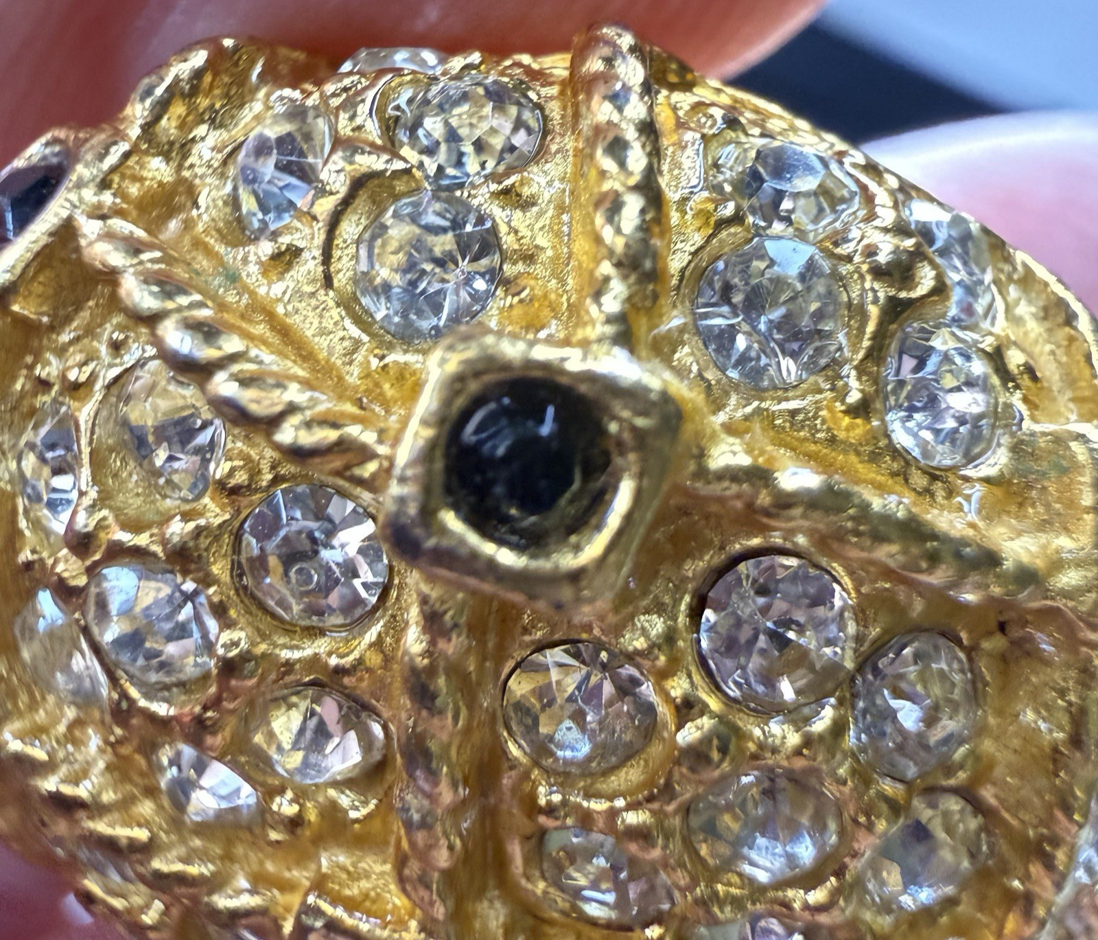 Gay Boyer Signed Vintage Gold tone Rhinestone Clip on Statement earrings