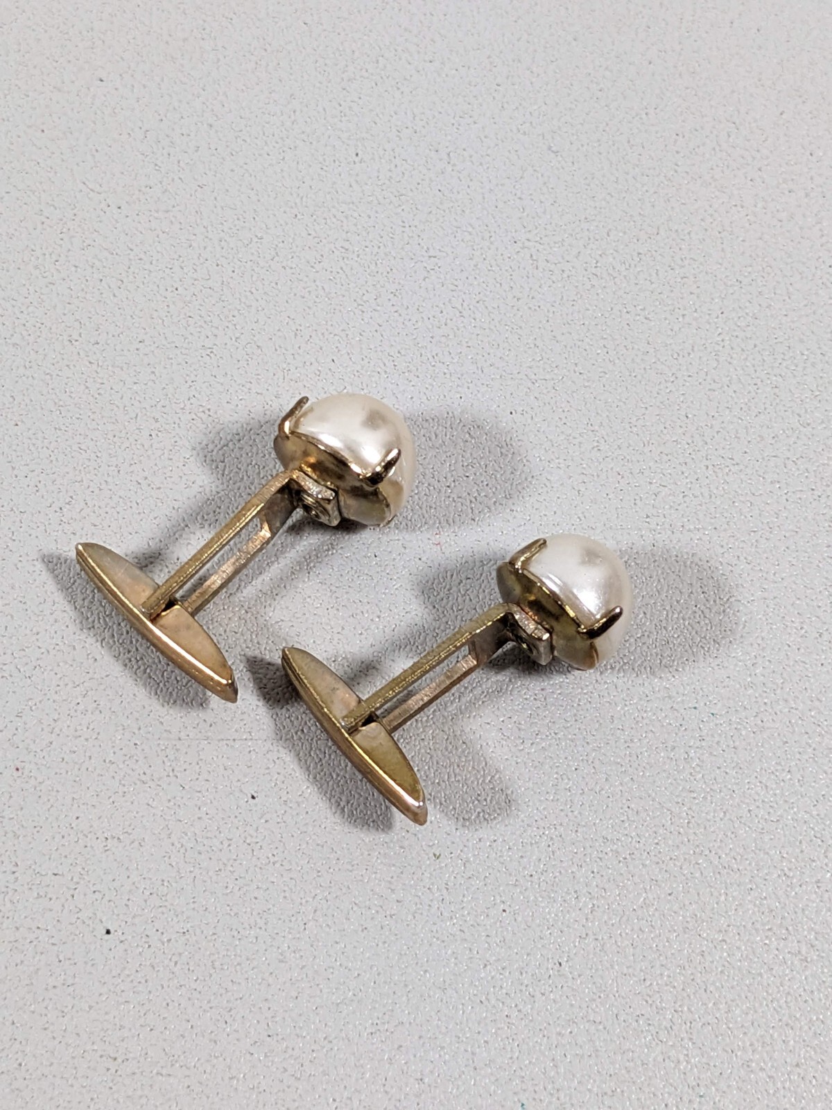 Vintage Gold Tone Ivory Color Faux Pearl Acrylic Round Cufflinks
