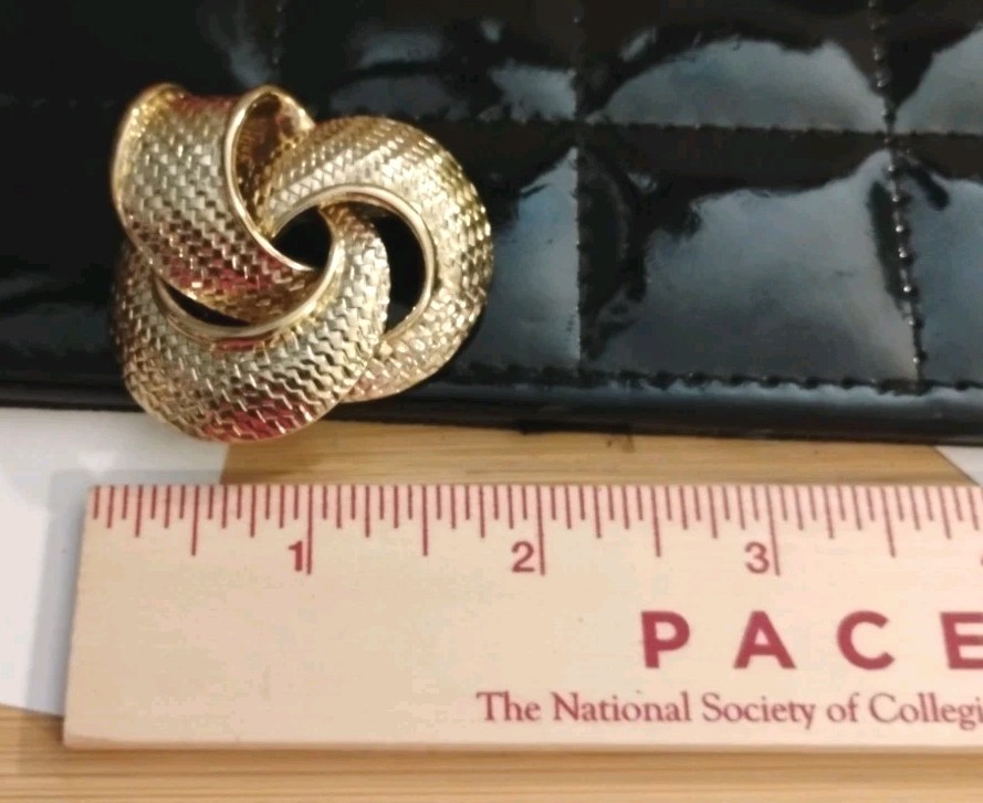 Vintage Ornate Unsigned ORENA Paris Textured Triple Golden Knot 1.5″ Pin/Brooch!