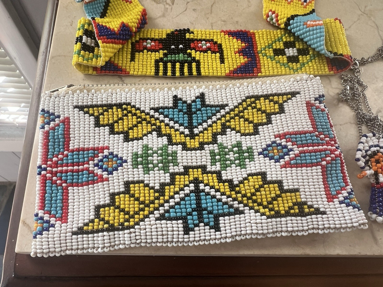 Vintage Native American Seed Bead Coin Purse Wallet Barrette Necklaces Lot
