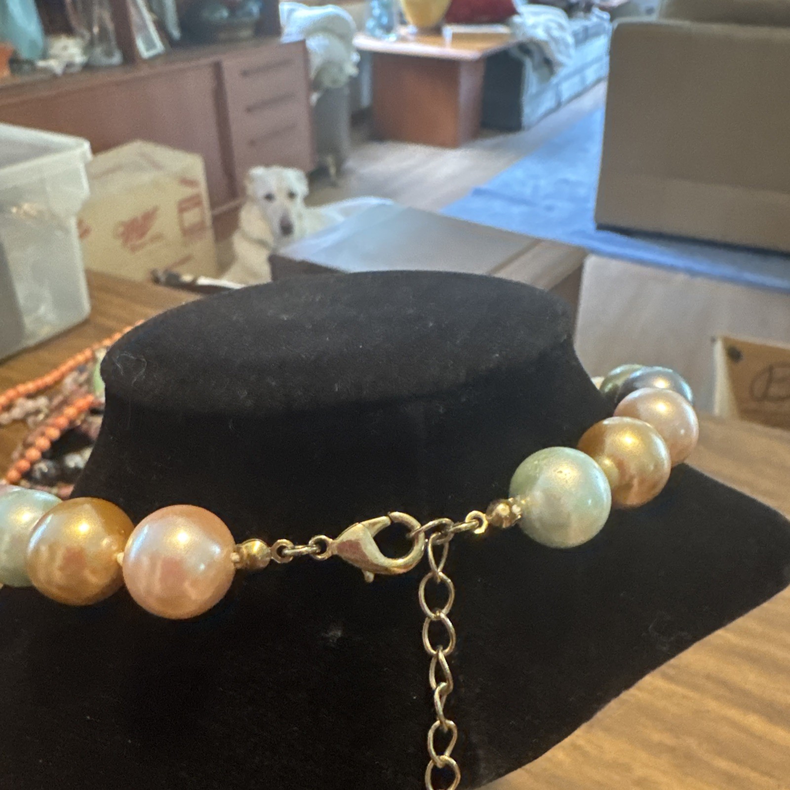 Vintage Kenneth Jay Lane Faux Pastel Multi-Color Pearl Necklace – 18″ 2/2