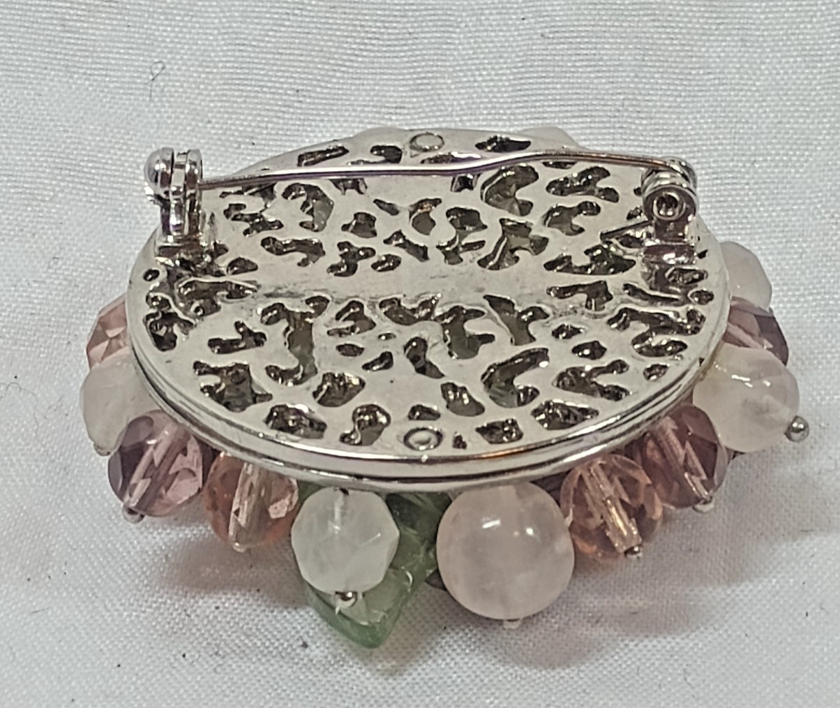 Cluster glass brooch, vintage pastel floral design, filigree base. DS07