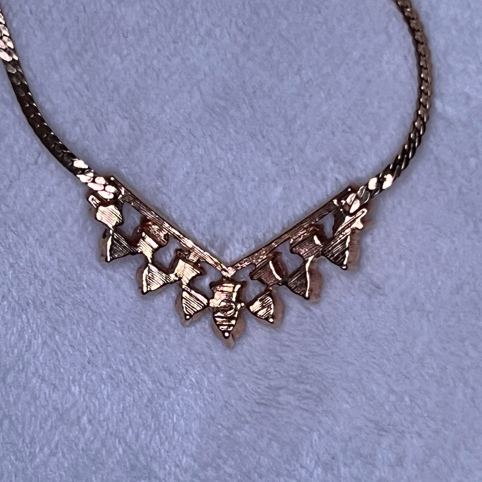 Avon Gold Tone Necklace with Red and White Accents