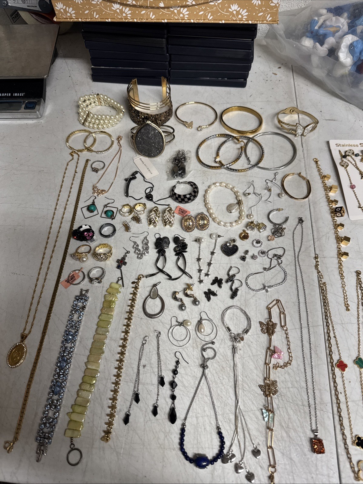 Lot Of Mix Vintage JEWERLY #6