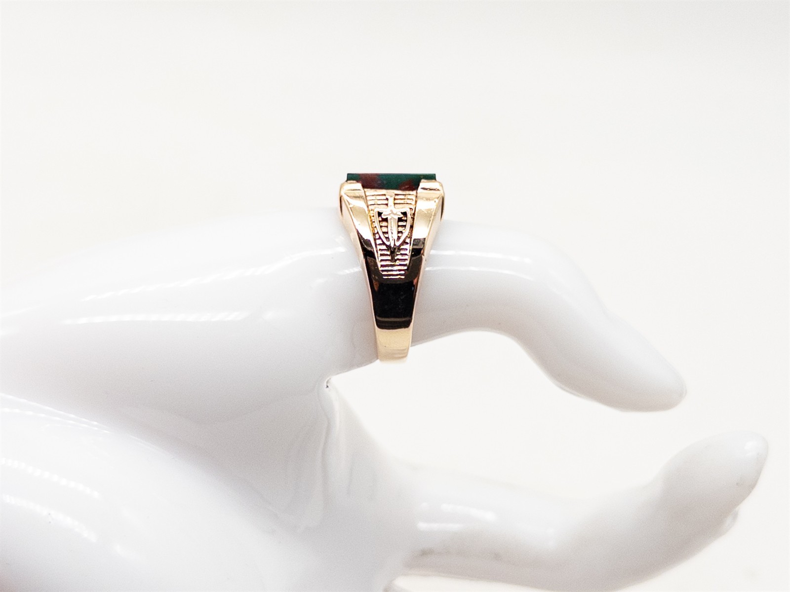 Vintage 1940s $3000 4ct BLOODSTONE SWORD 10k Yellow Gold Mens Band Ring 7g