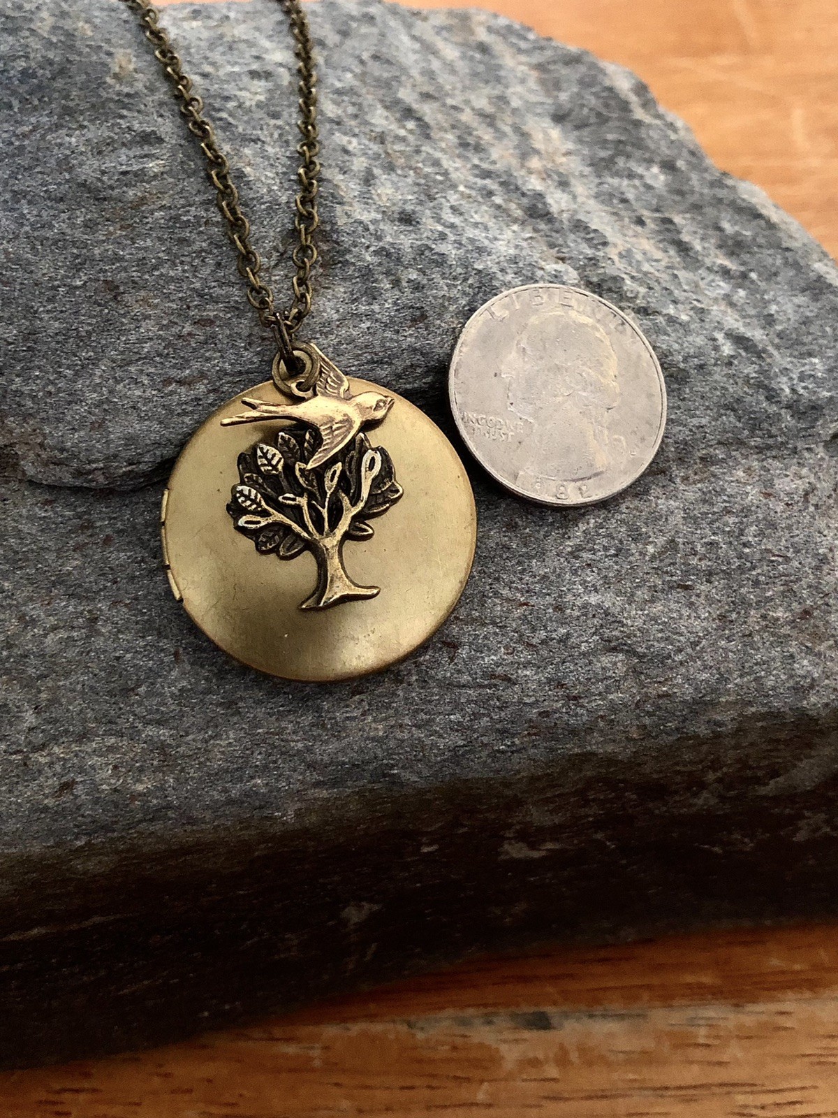Tree Of Life w/Bird Vintage Locket Necklace, Family Photos & Keepsakes Pendant