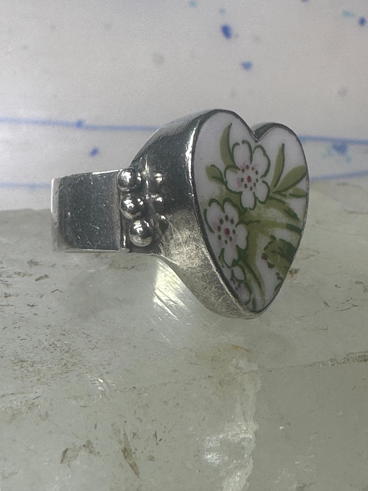 Heart ring Porcelain Ceramic floral flowers Valentine band size 8.50 sterling si