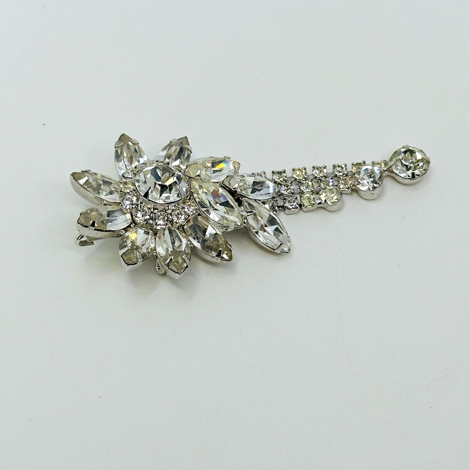 VTG Brooch Rhinestone Flower Prong Set Pendant Stunning Unsigned Beauty 3.5″