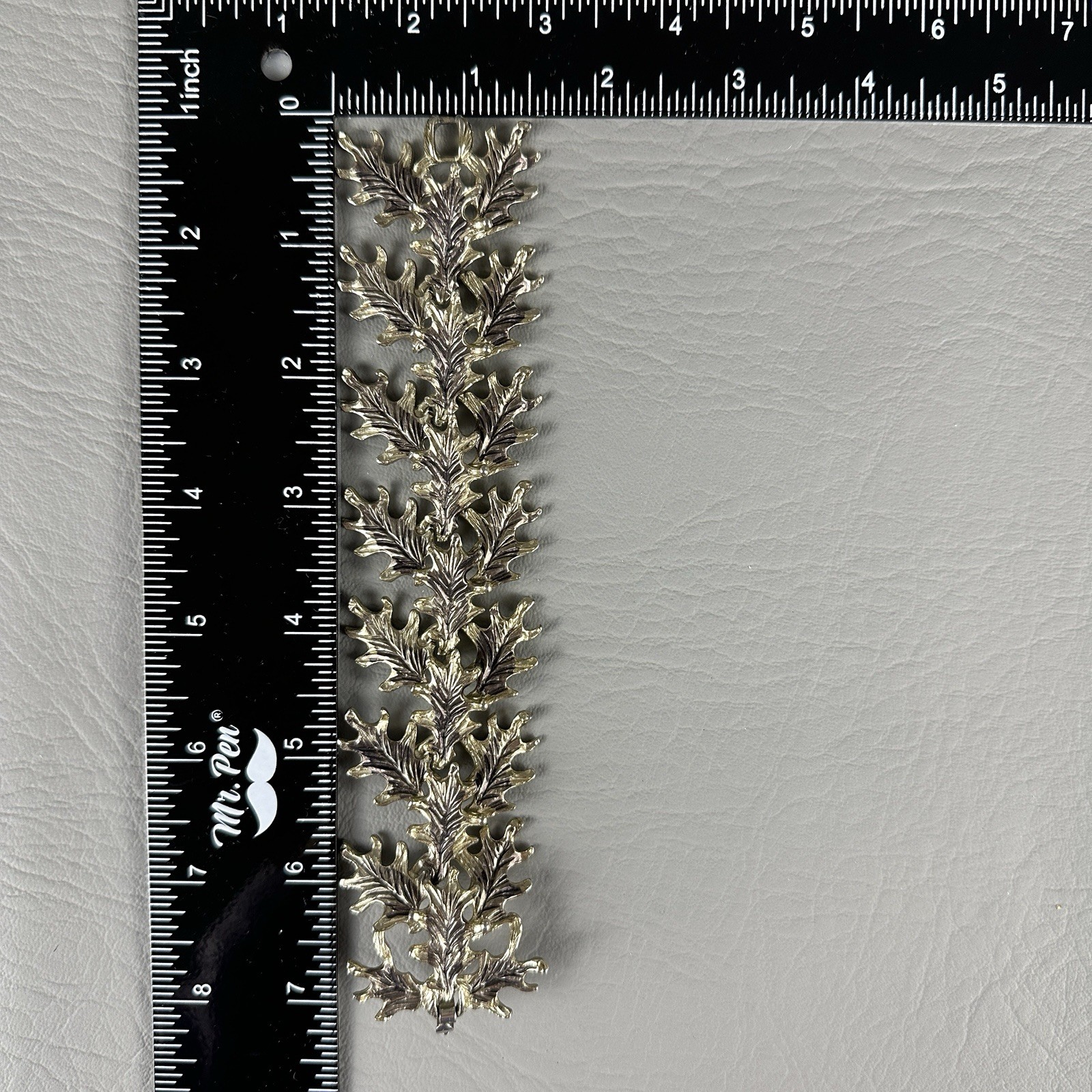 Vintage Leaf Bracelet Articulated Nature Gold Tone Botanical 6.5″