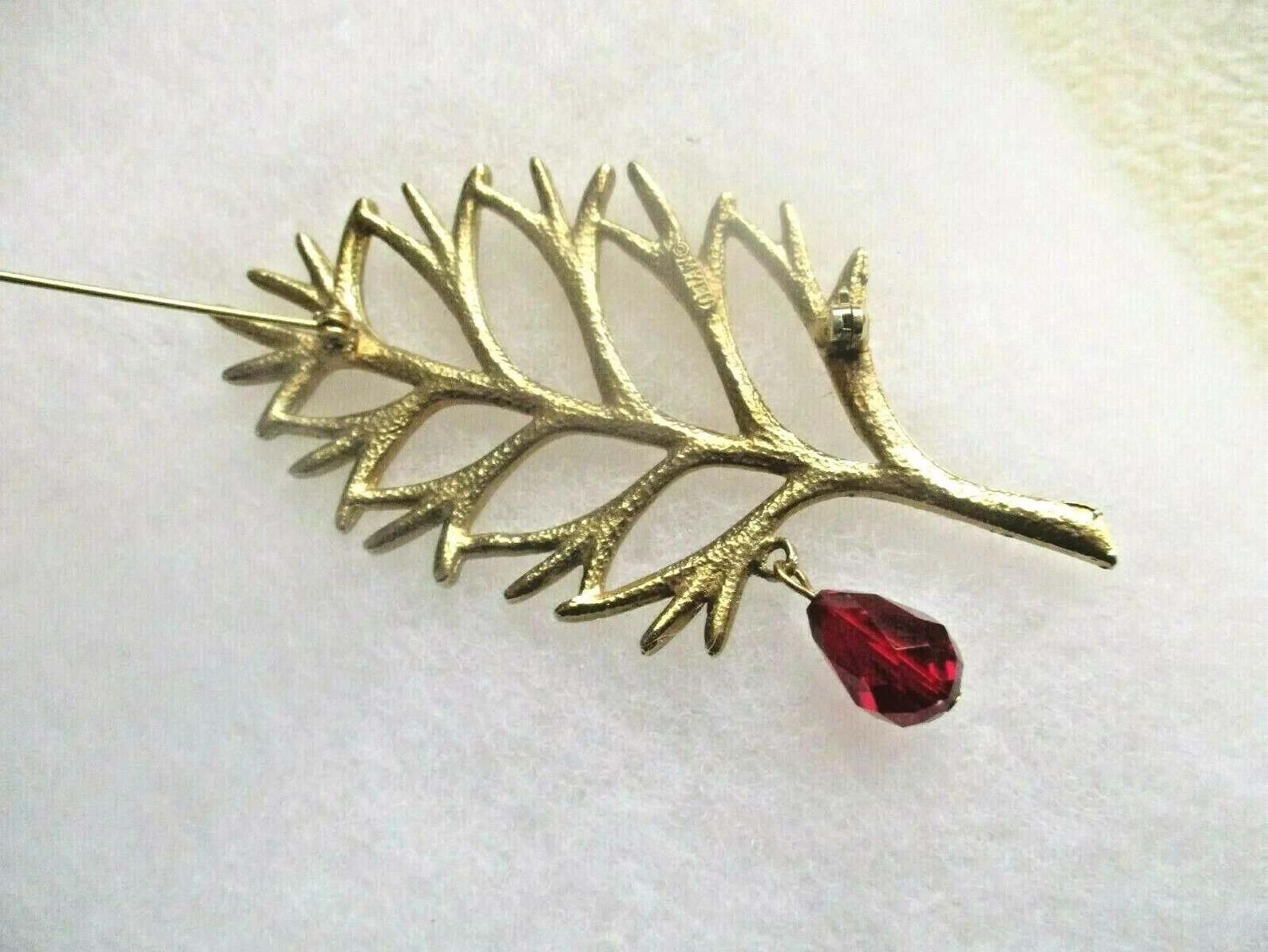 MYLU CHRISTMAS TREE BROOCH RUBY RED DANGLE DROP CRYSTAL AB MINTY RARE STUNNING
