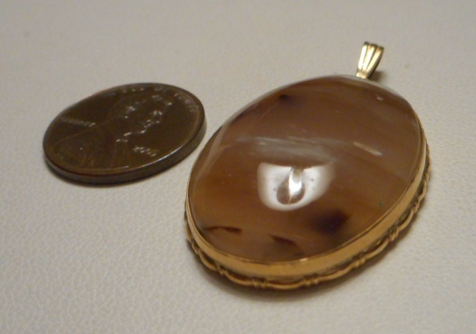 Vintage Gold-Filled Oval Pendant w Mottled Tan White Brown Agate Cabochon