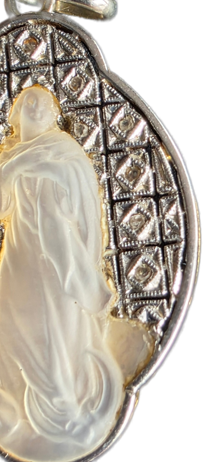 Antique 18k Gold Virgin Mary Medal – Real Diamonds & Mother of Pearl