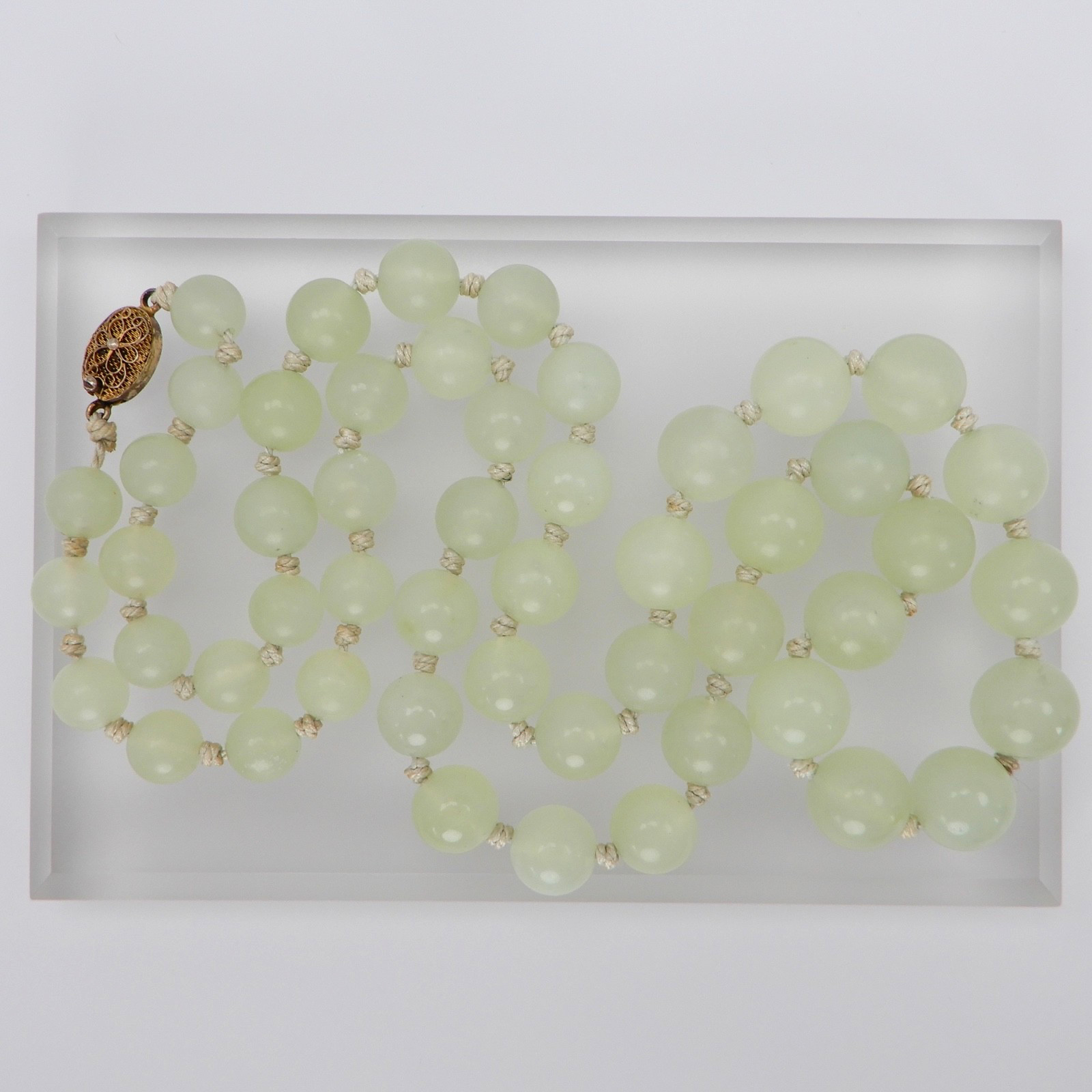 Jadeite Jade Graduated Bead Necklace .925 Silver Filigree Clasp 30″