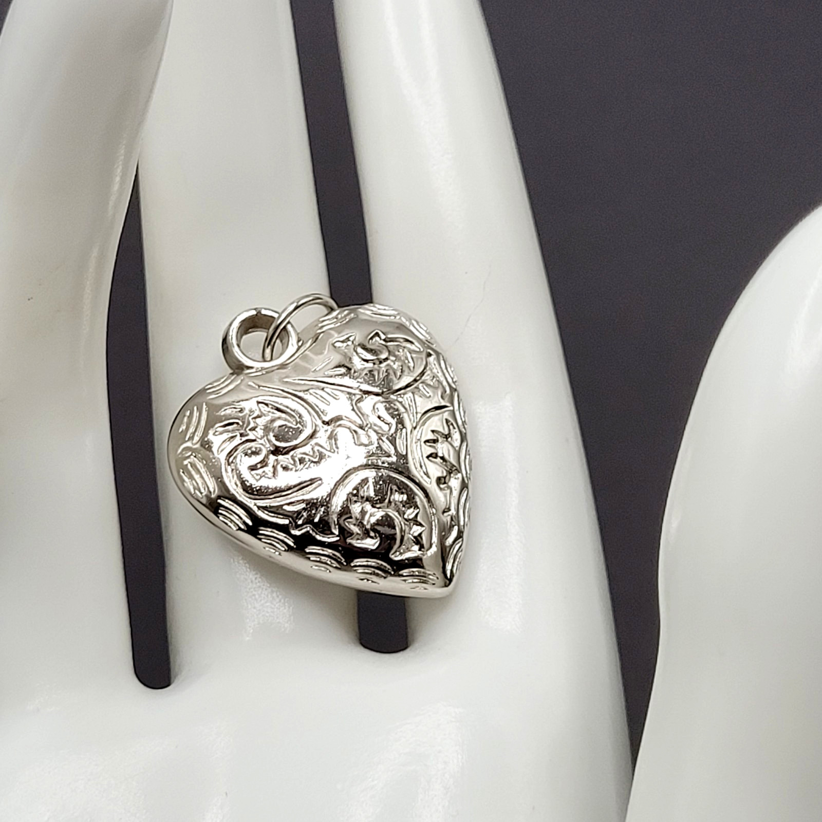 Puffed Puffy Puff Heart Silver Tone Acrylic Engraved Pattern Vintage Pendant