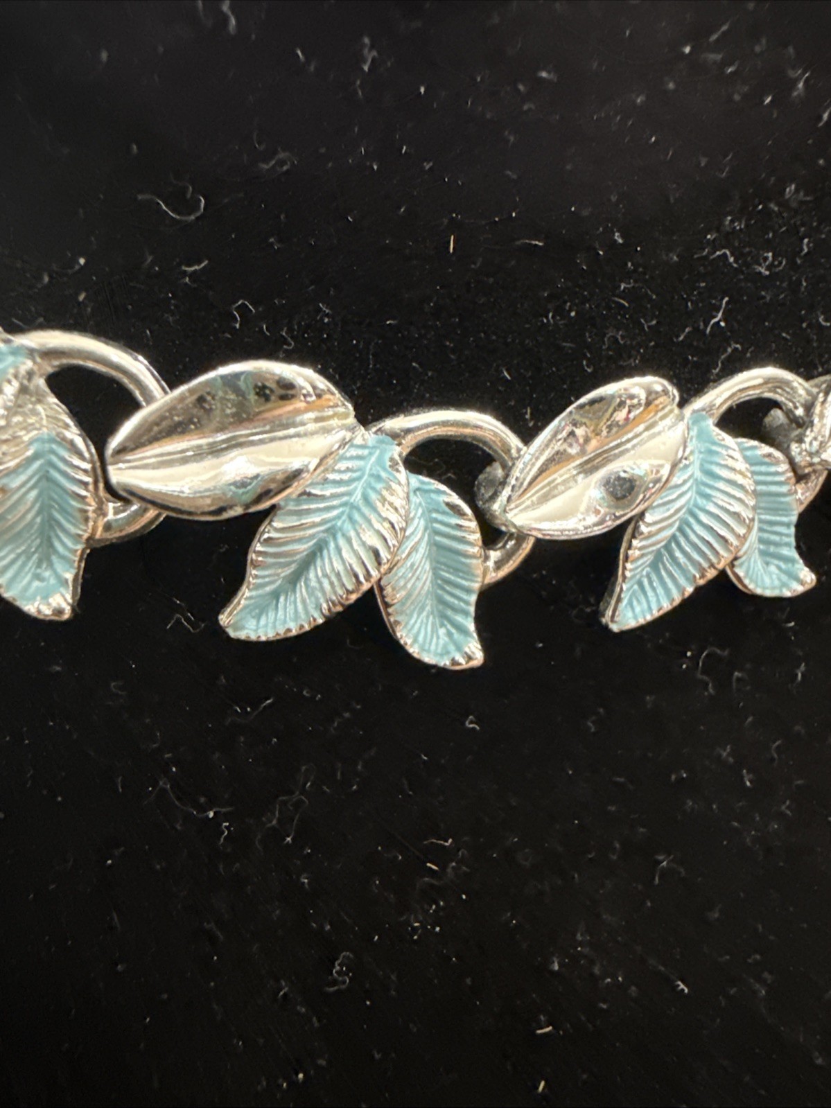 VTG 1960s Silvertone And Blue Leaf Leaves 16” Collar Necklace & Clip Earrings