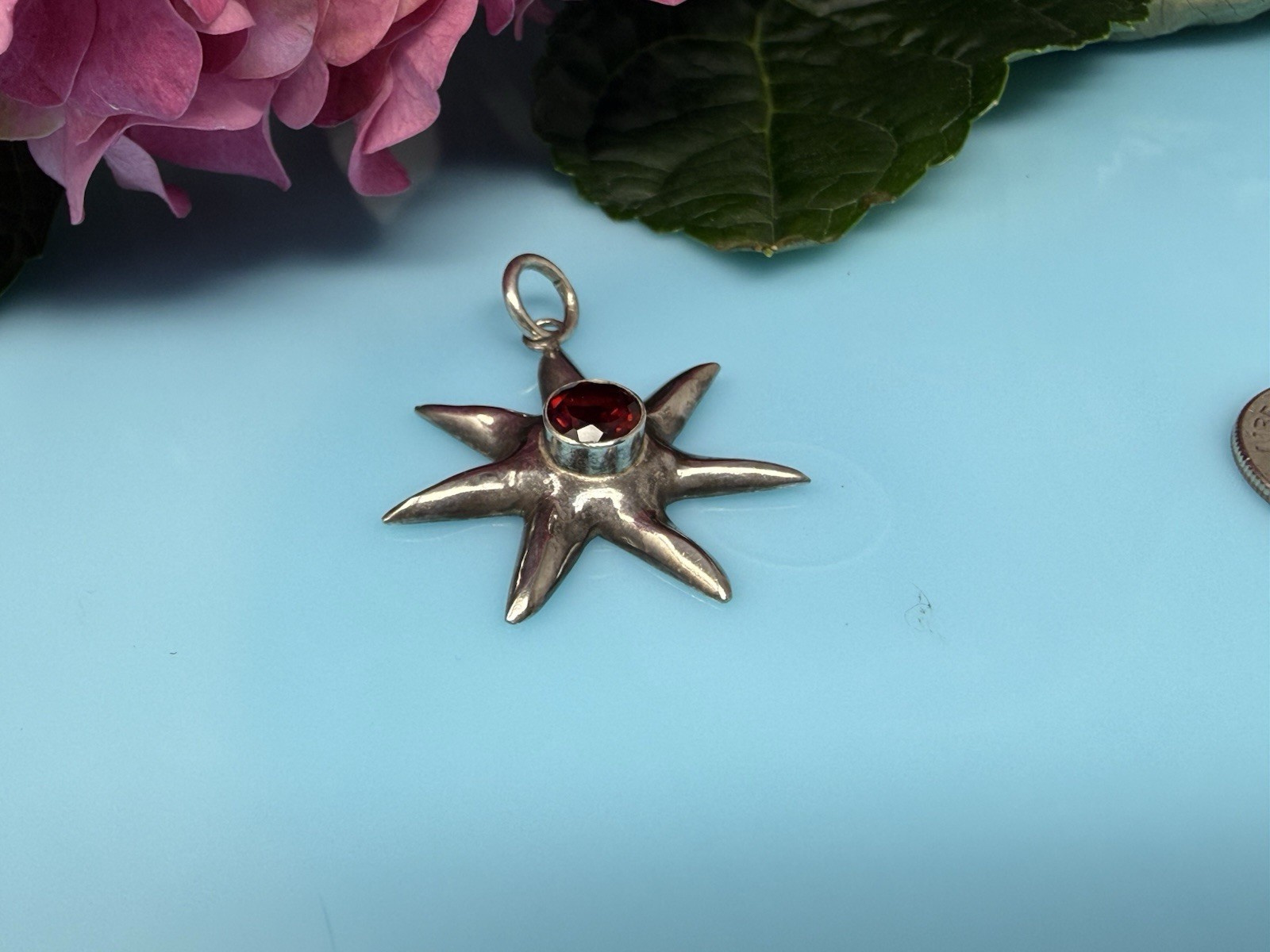 Sterling Silver Vintage Amazing Star Sun Garnet Starburst Pendant Charm 3h
