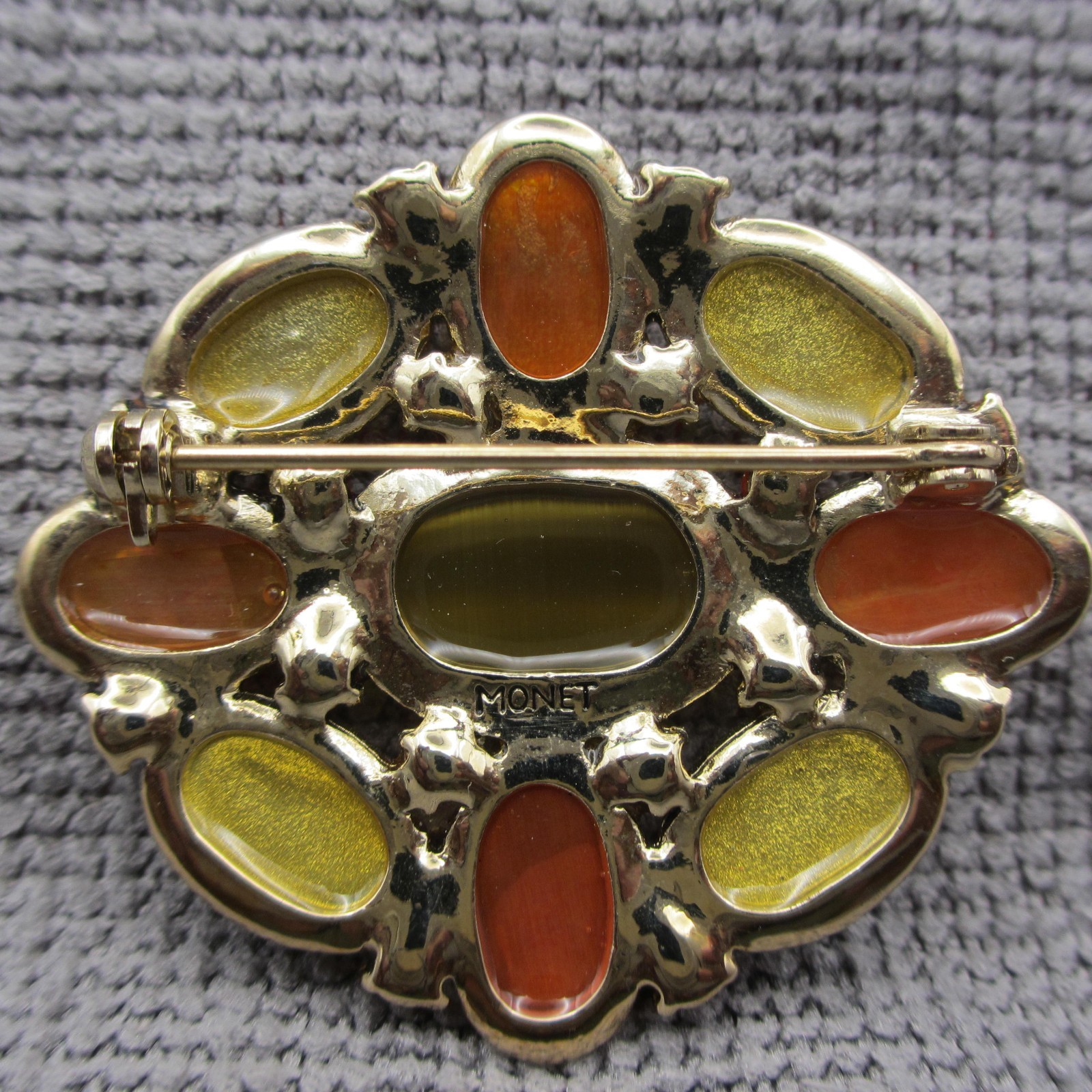 Monet Brooch Fall Colors Cabochon Oval Gold Tone