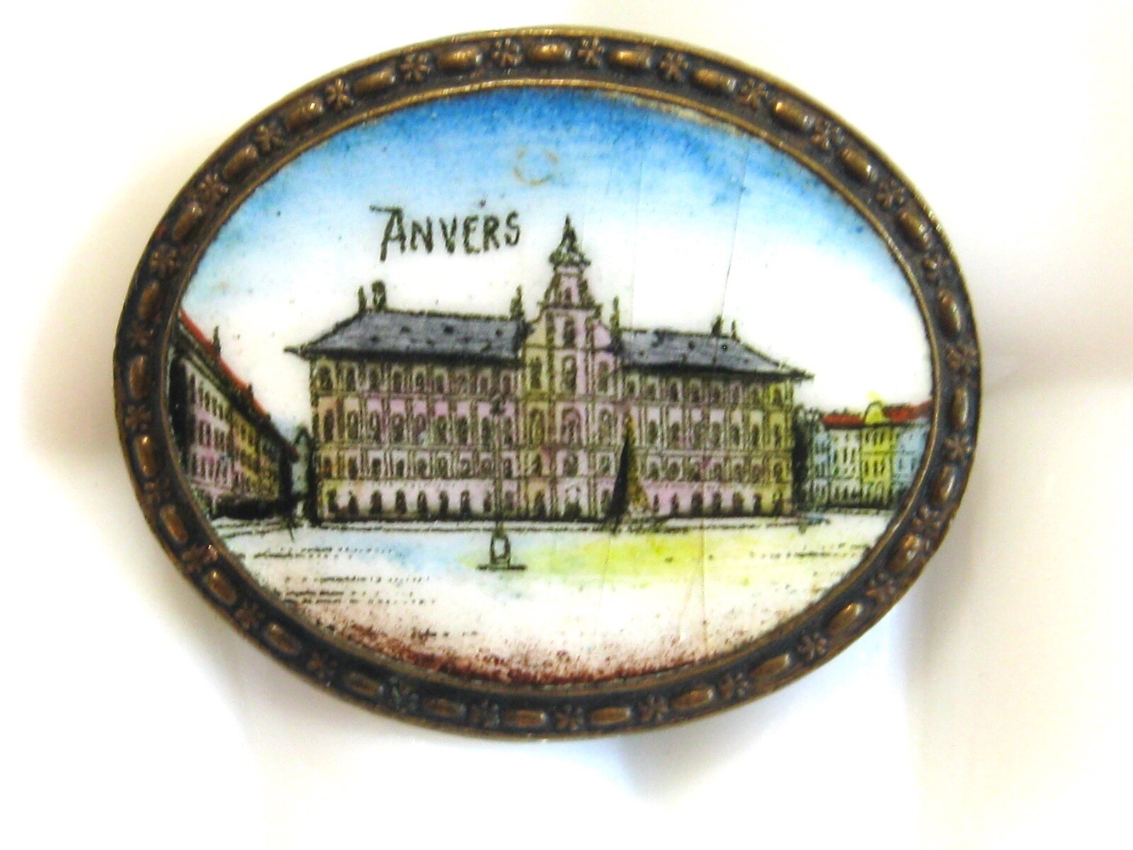 FINE ANTIQUE ANVERS BELGIQUE – ANTWERP BELGIUM SOUVENIR ENAMEL BRASS PIN BROOCH