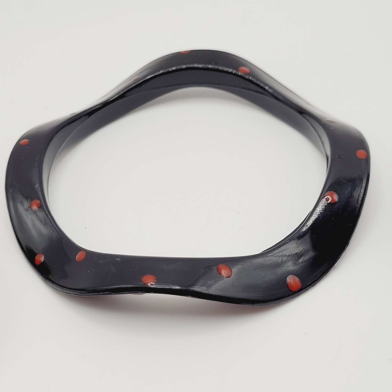 5 Black Color Different Shape Size Bangle Bracelet Retro Style Vintage 1980s