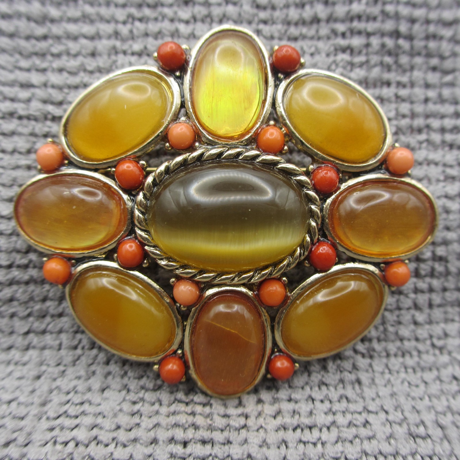Monet Brooch Fall Colors Cabochon Oval Gold Tone