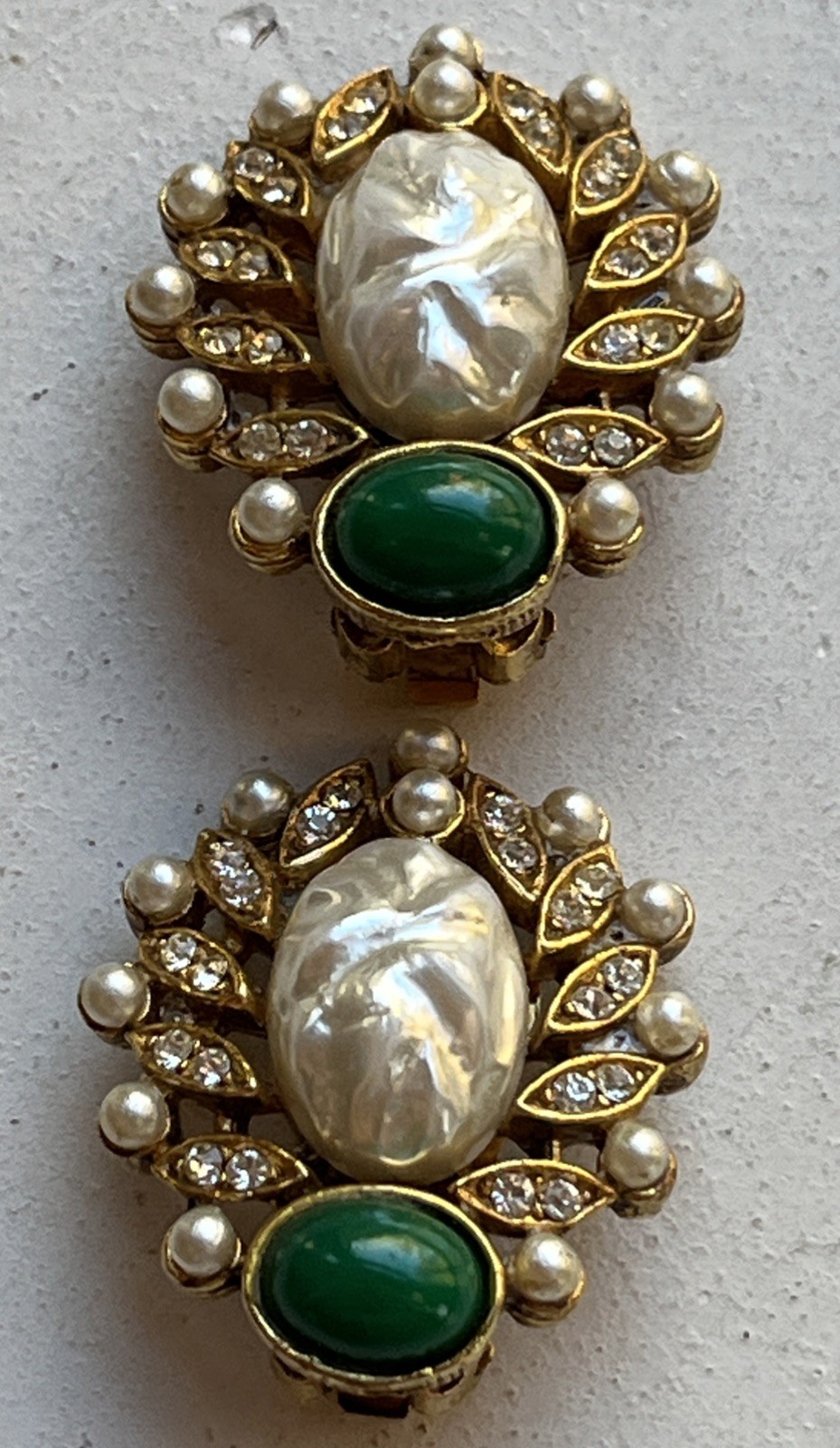 Vintage Faux Mabe & Many Pearls Green Glass Gripoix Cabochon Clip On Earrings