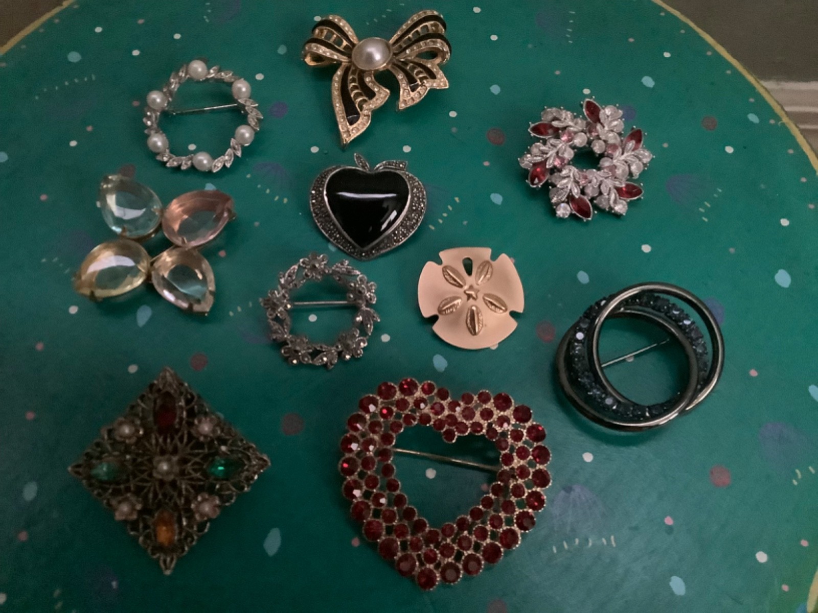 Lot 10 Assorted Pins Monet Avon