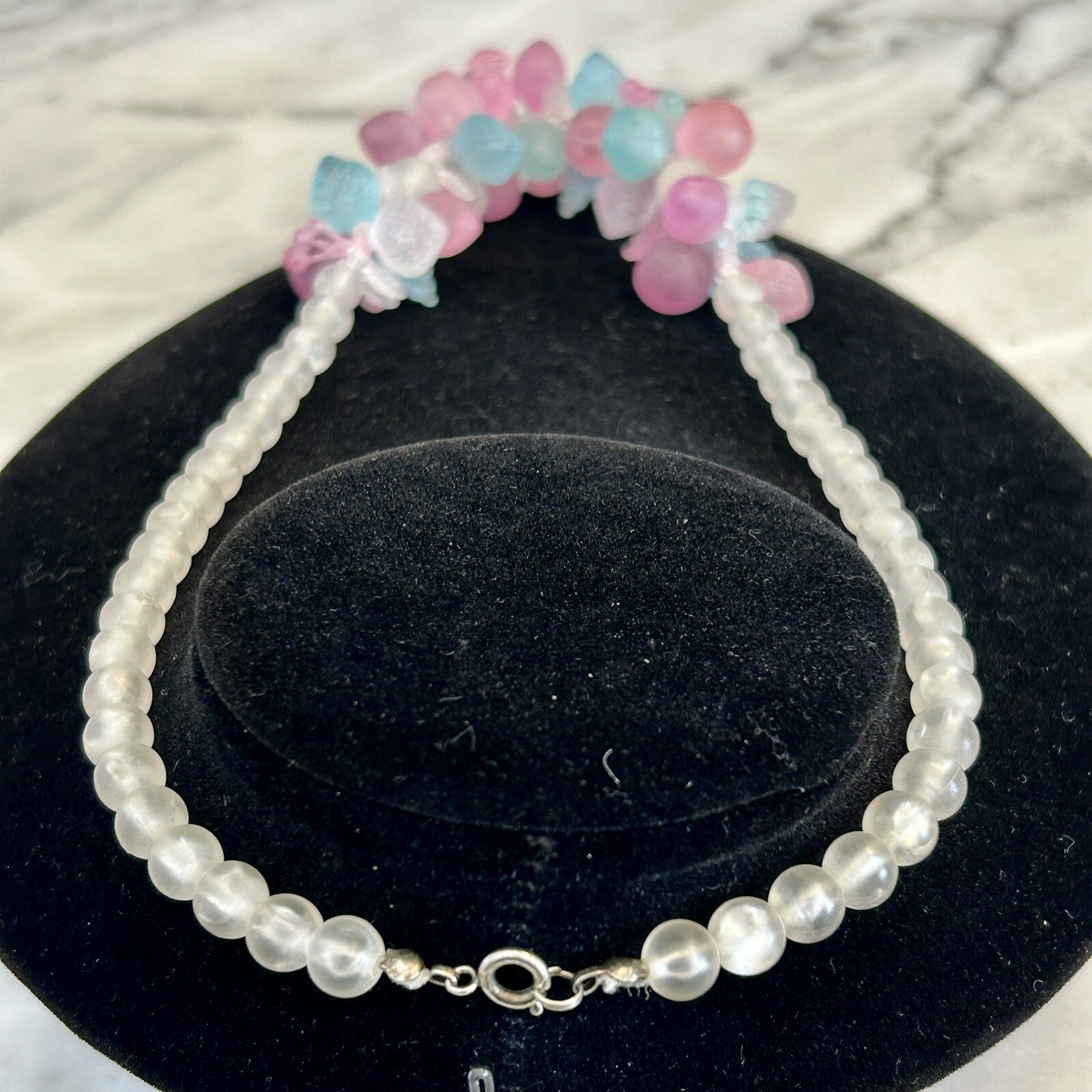 Vintage Frosted Lucite Fruit Salad Necklace Pastel Multicolor 50s/60s Kitsch 19″