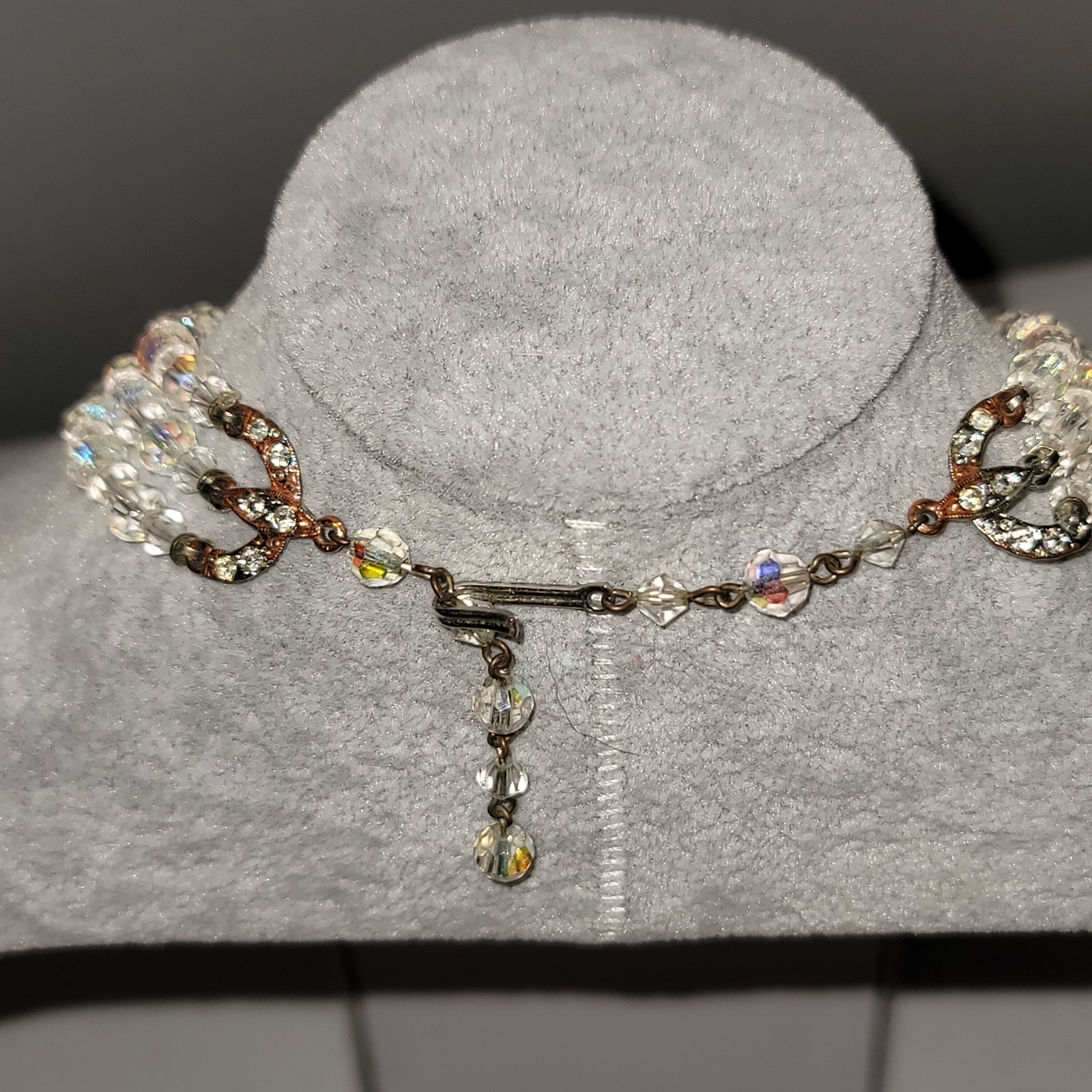 Vintage c1950s 18″ 3-Strand Aurora Borealis Iridescent Graduated Bead Necklace