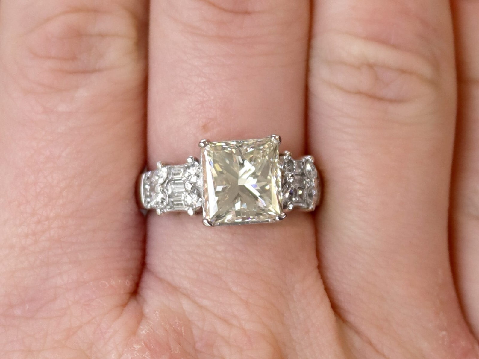 Vintage 5.12ct Diamond and Platinum Solitaire Ring
