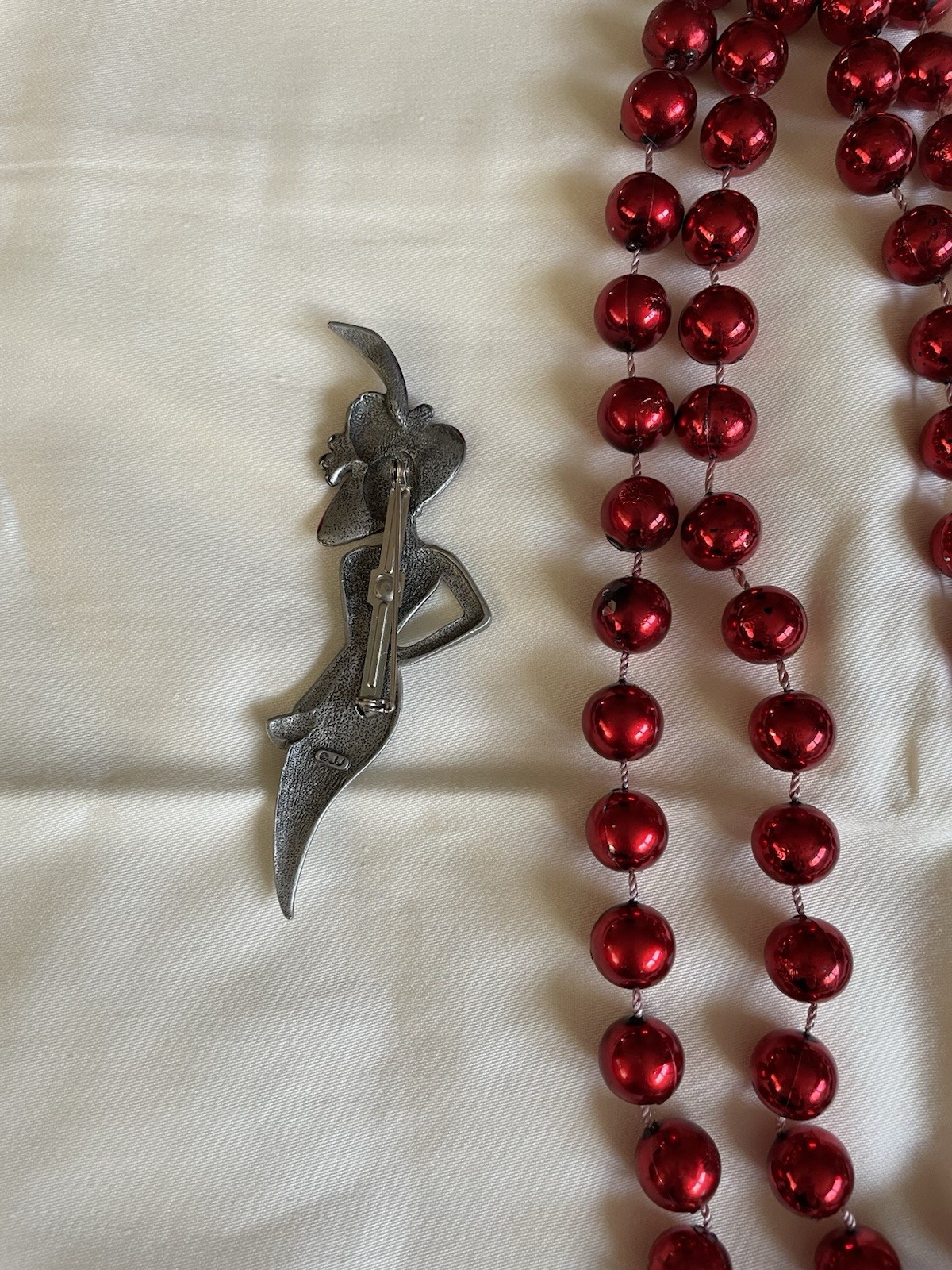 Stylized Red Hat Lady Pin And Red Beaded Necklace