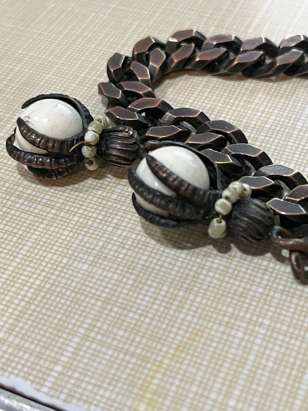 Vintage 7.25″ Curb Chain Heavy Gothic BRACELET 2 Ball & Claw Charms Unusual