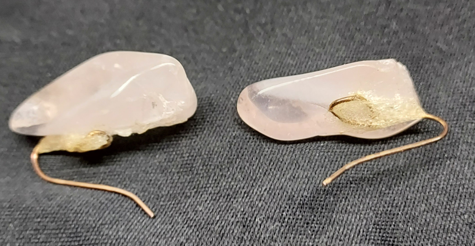 Vintage Rose Quartz Natural Stone Goldtone Pierced Earrings – STUNNING!