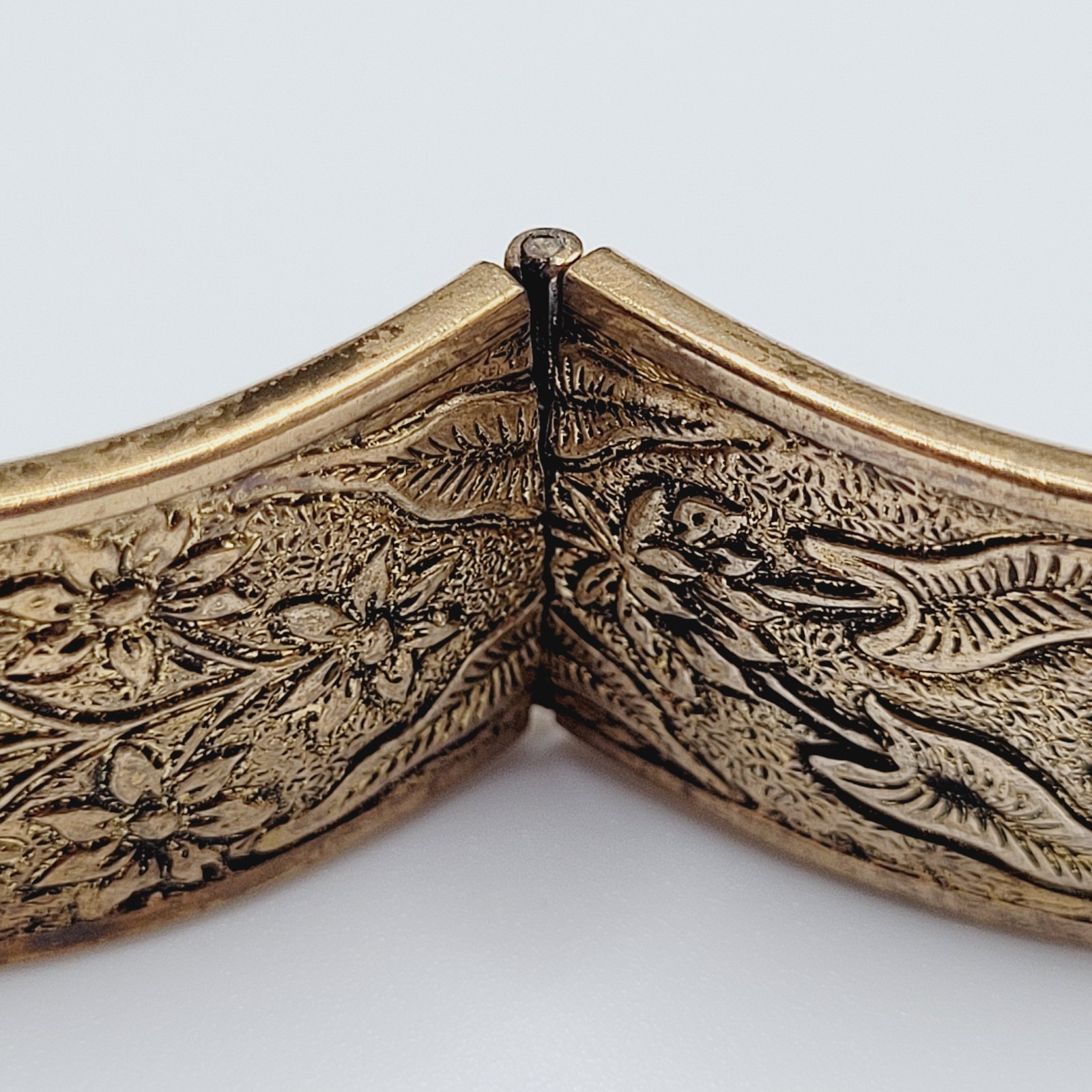 Victorian Style Brass Hinged Floral Embossed Gold Tone Metal Bangle Bracelet