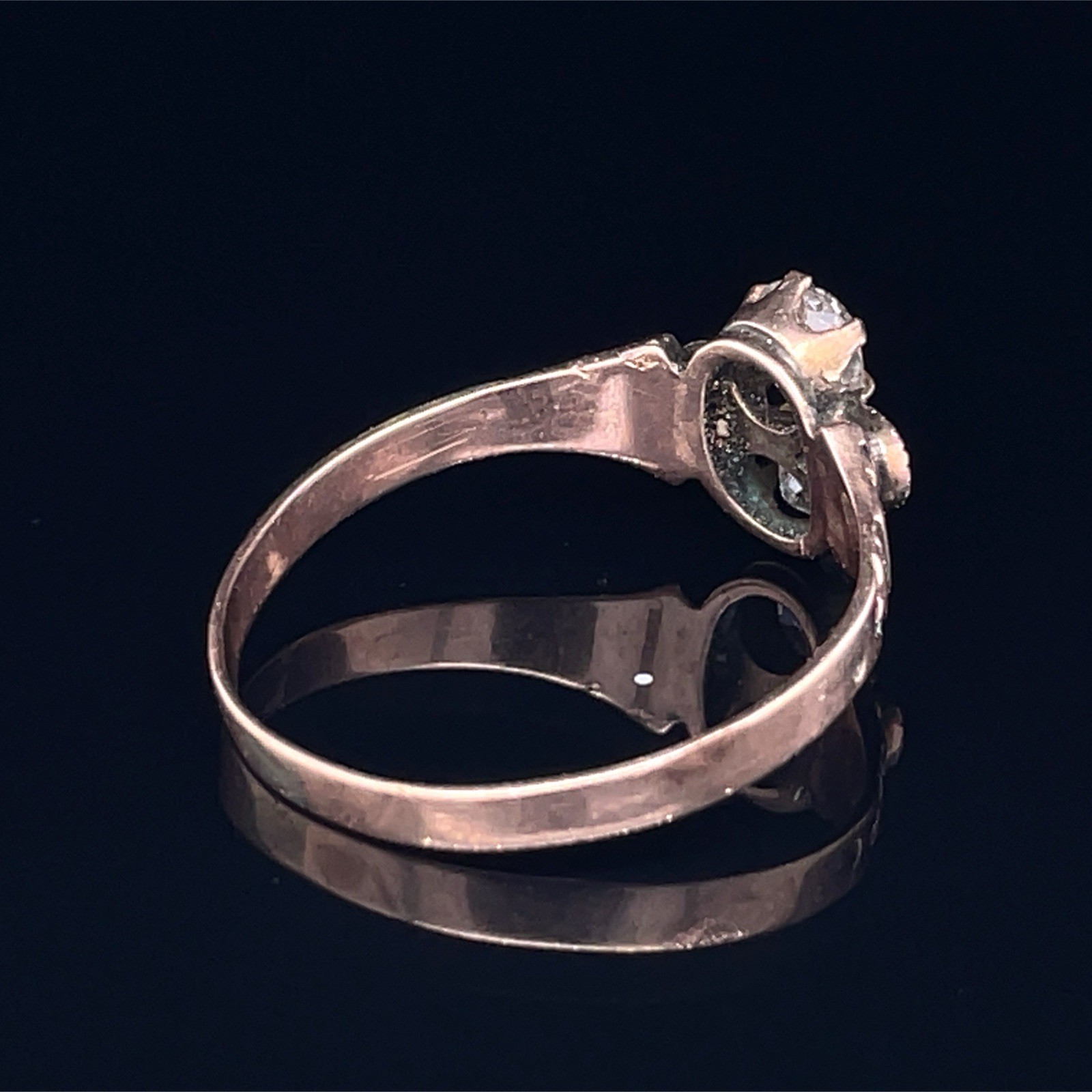 Victorian Old European Cut Diamond Band Set In 14K Gold