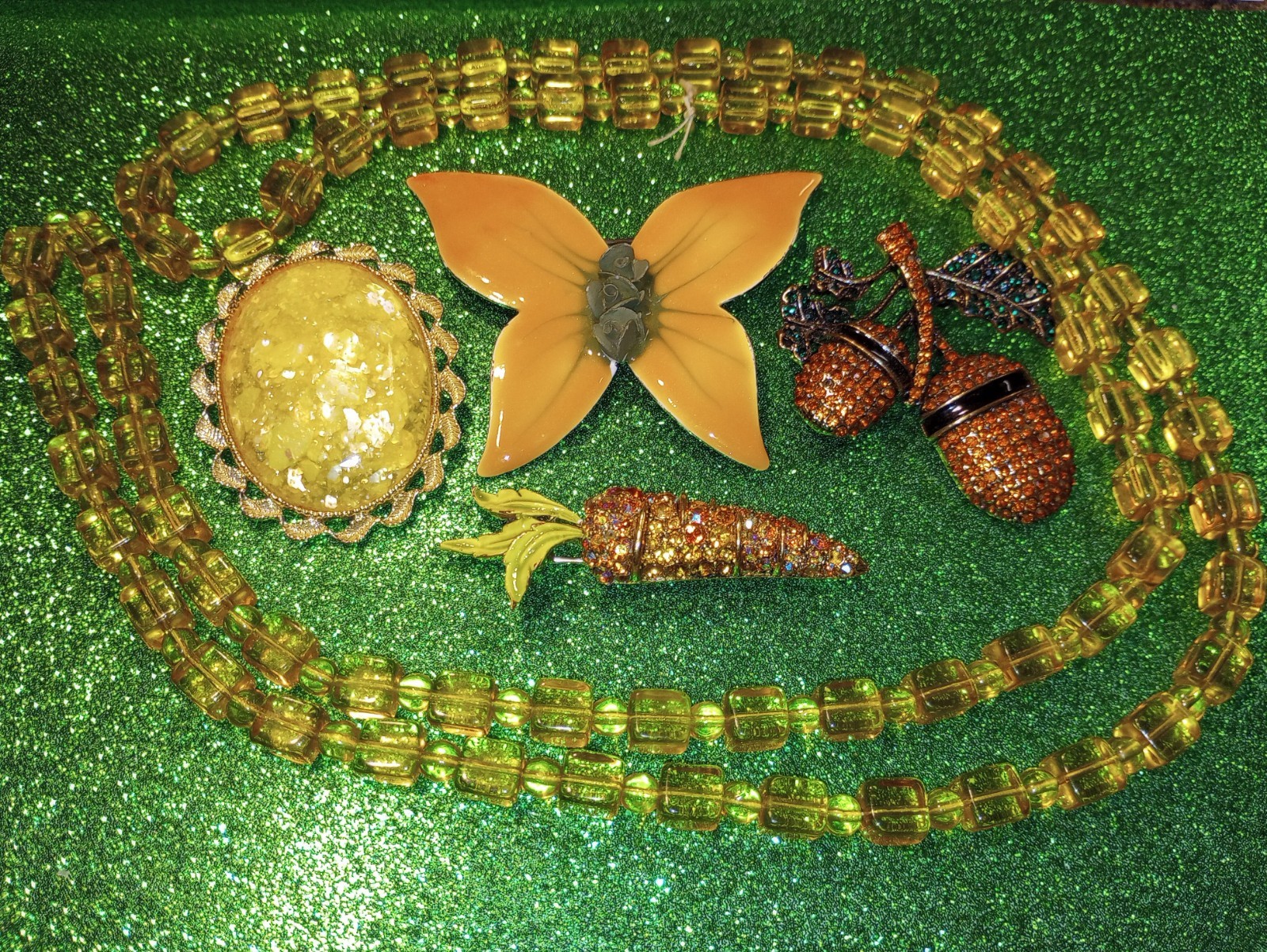 Vtg 5pc Lot FALL COLORS 1 Necklace 4 Brooch Enamel Butterfly Confetti ART Carrot