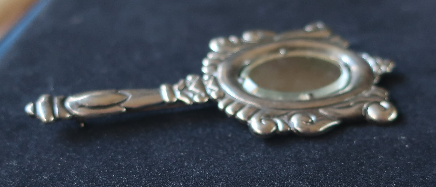 HUGE RARE VINTAGE EARLY LOS CASTILLO TAXCO STERLING SILVER MIRROR PIN