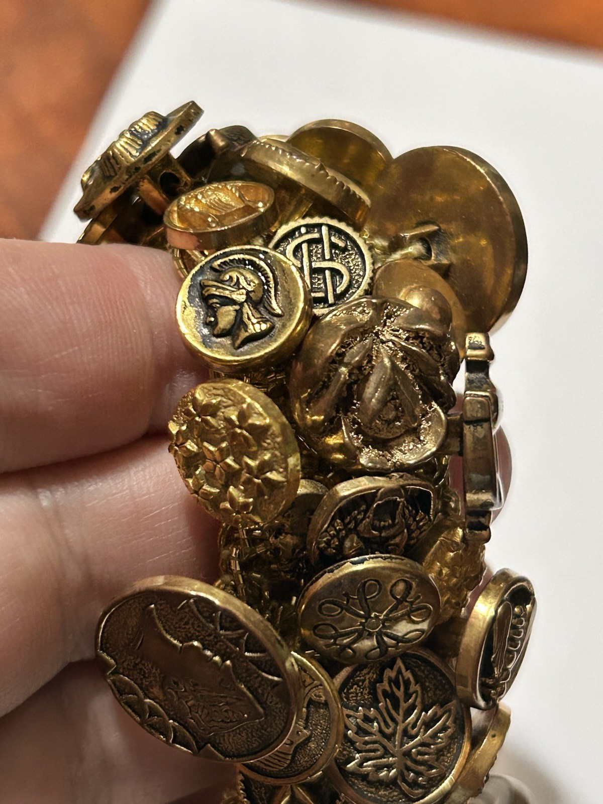 Vintage Mid-Century Buttons Bracelet Stretchy Crochet Gold Tone Victorian Style