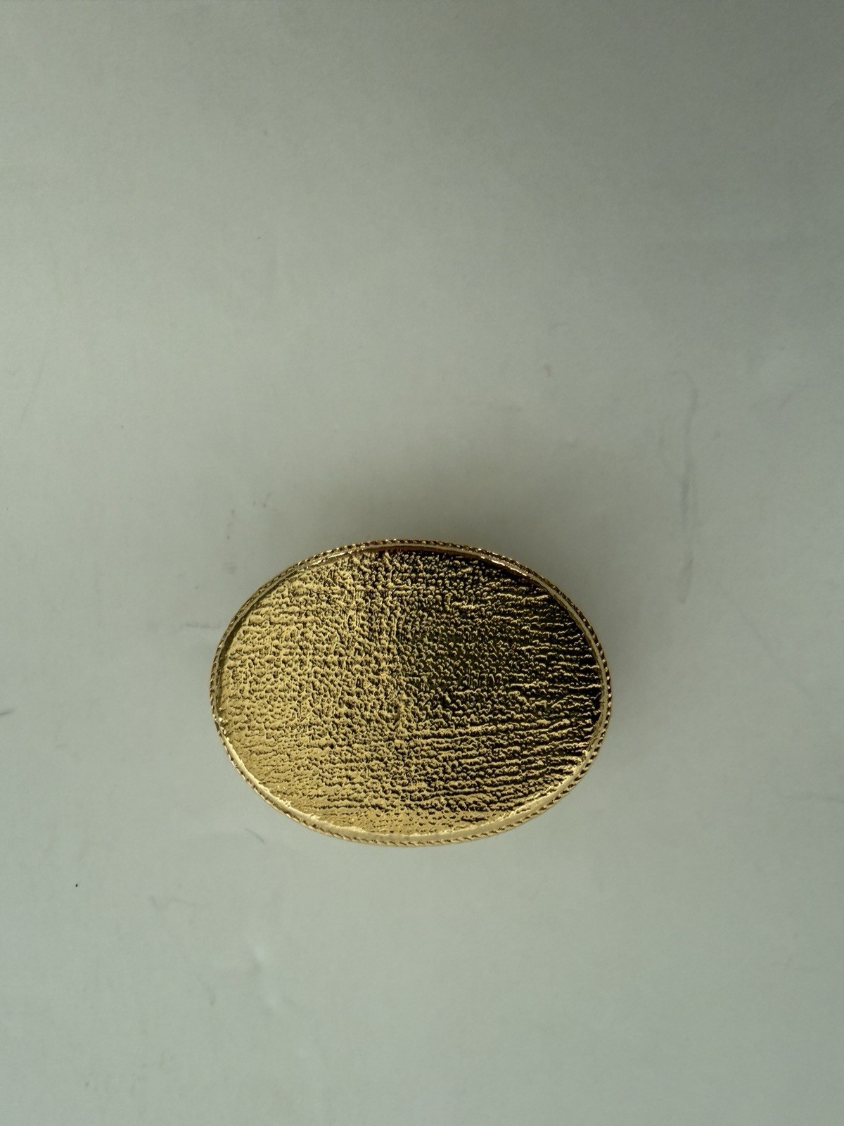 Vintage Florenza Gold Tone Pill box with Cabochon stone