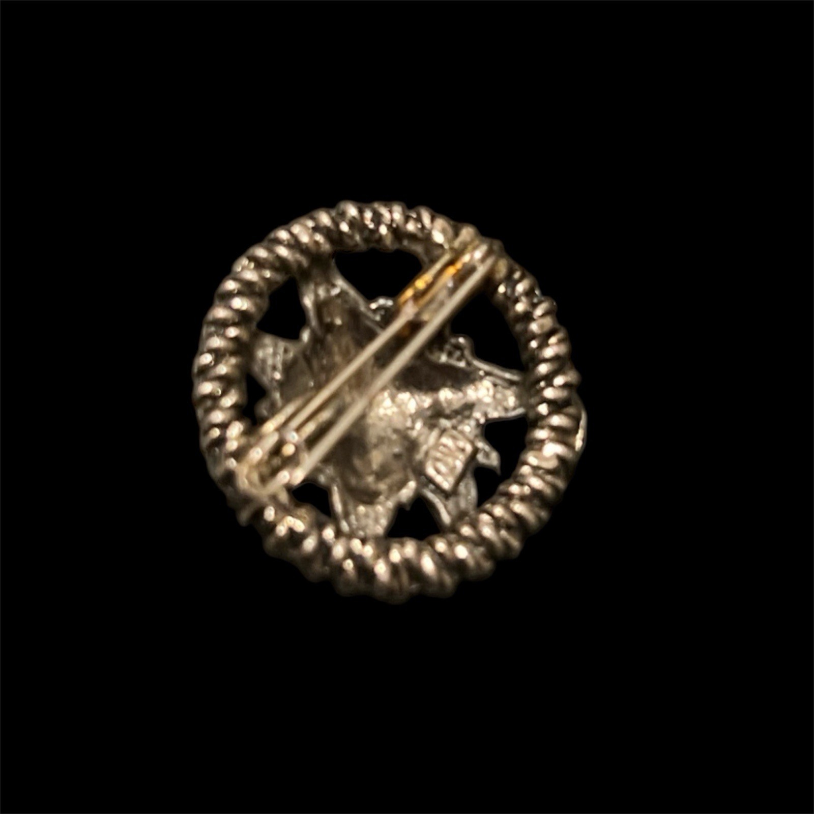 Vtg Small Round Eddeiss Brooch Pin Pewter Tone Yellow White Painted Enamel