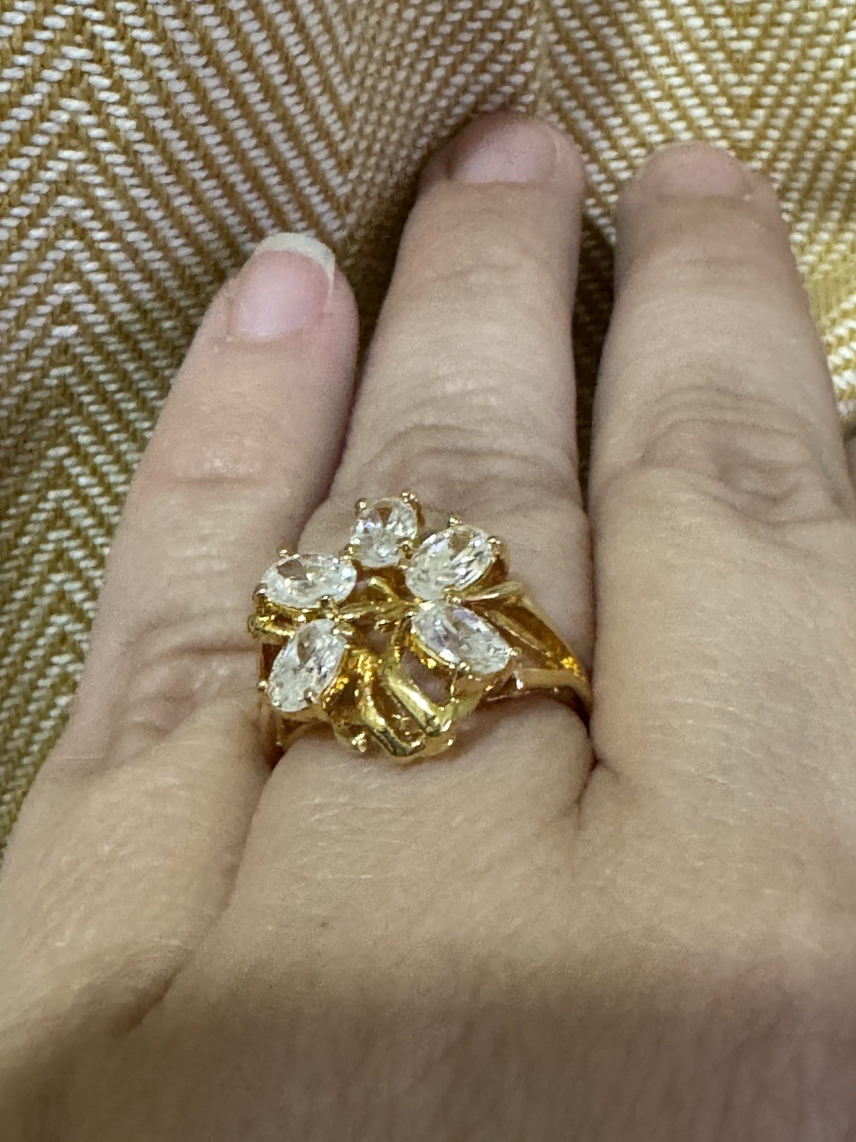 Vintage 18K Gold Filled GF 5 Stone Cluster Cocktail Ring Prong Setting Size 8