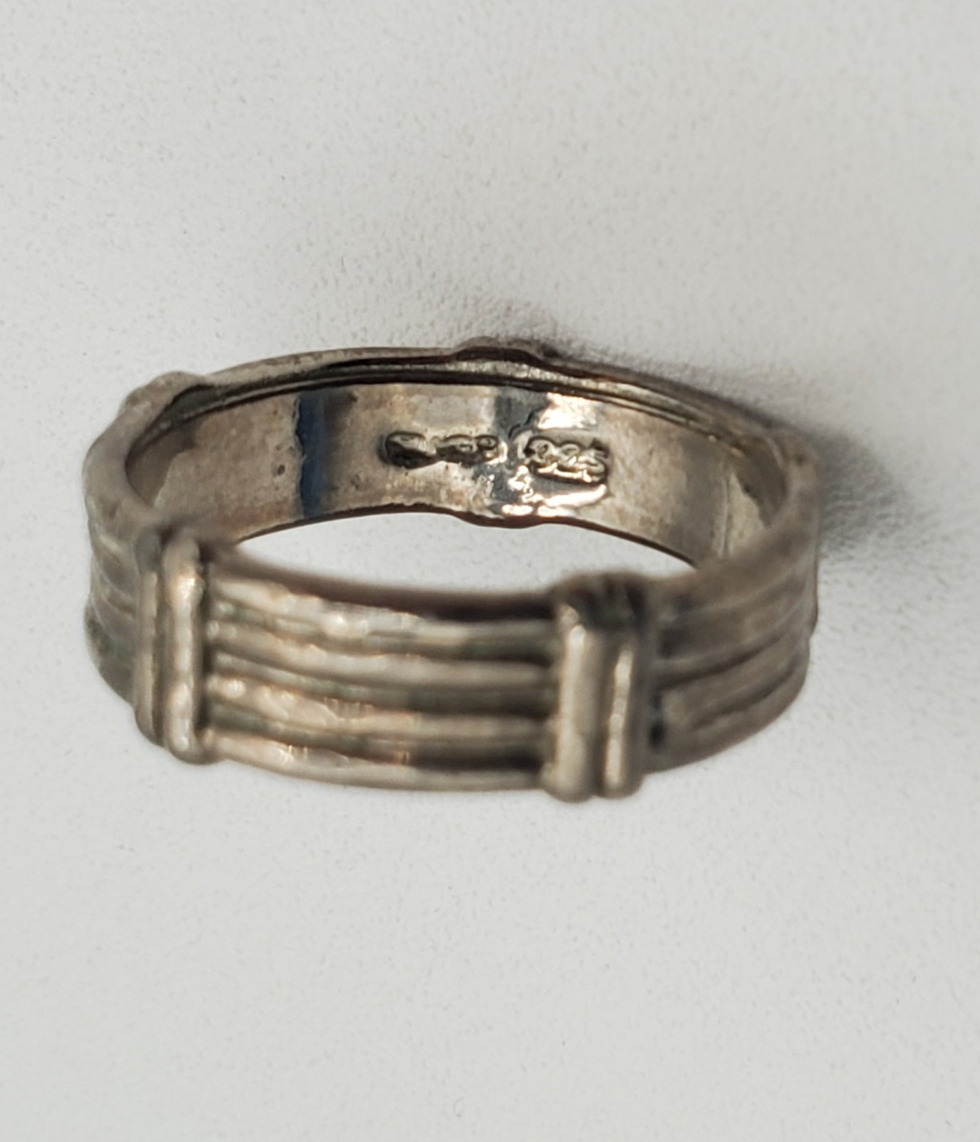 925 Ribbed Band Ring Sz 5.5 Sterling Silver 3g Unisex Bamboo Pinky Stacked Look