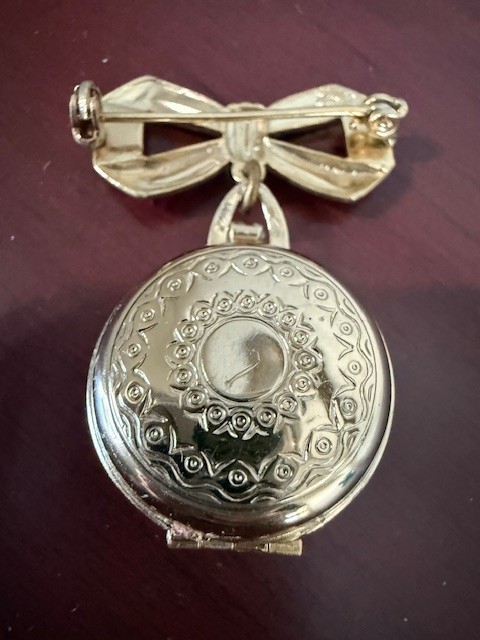 Vintage Guilloche Enamel Gold Finish Picture Pin