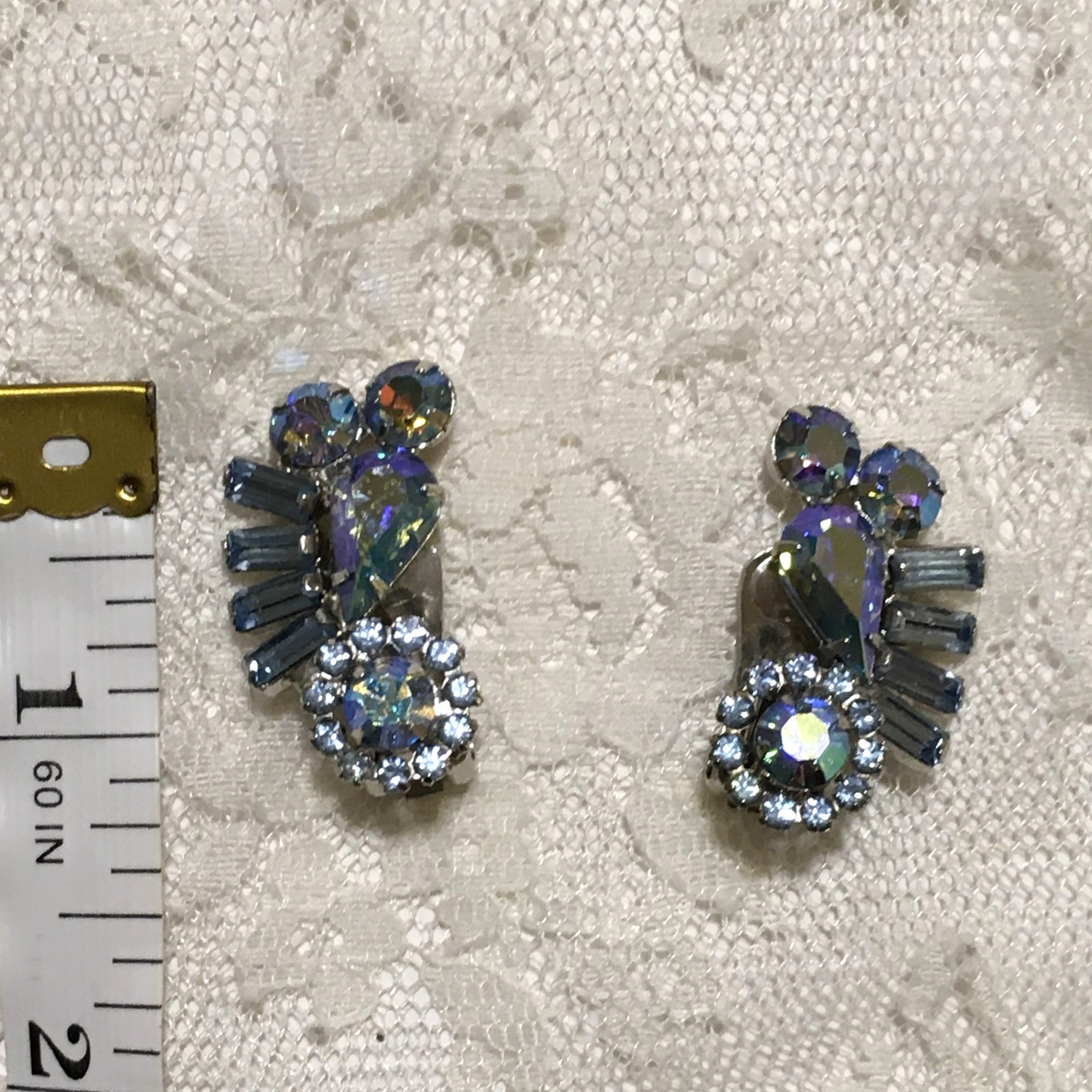 Vintage Blue Rhinestone Earrings Clip Ons Weiss signed Violet Blue AB Retro Glam