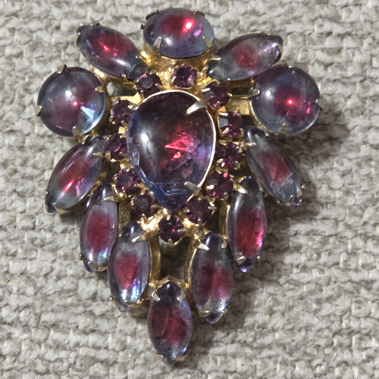 Vintage Multi Purple Pink Rhinestone Cluster Prong Gold Tome Statement Brooch