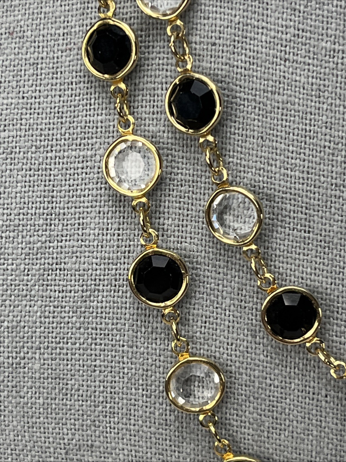 VTG Signed Austrian Crystal USA Open Bezel Black & Clear Crystal Necklace 35″