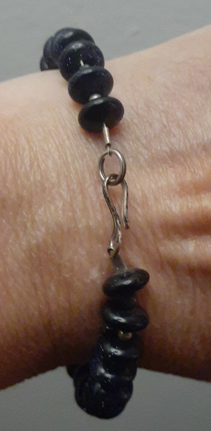 Vintage Artisan Estate Purple Goldstone Beaded Bracelet Size Small