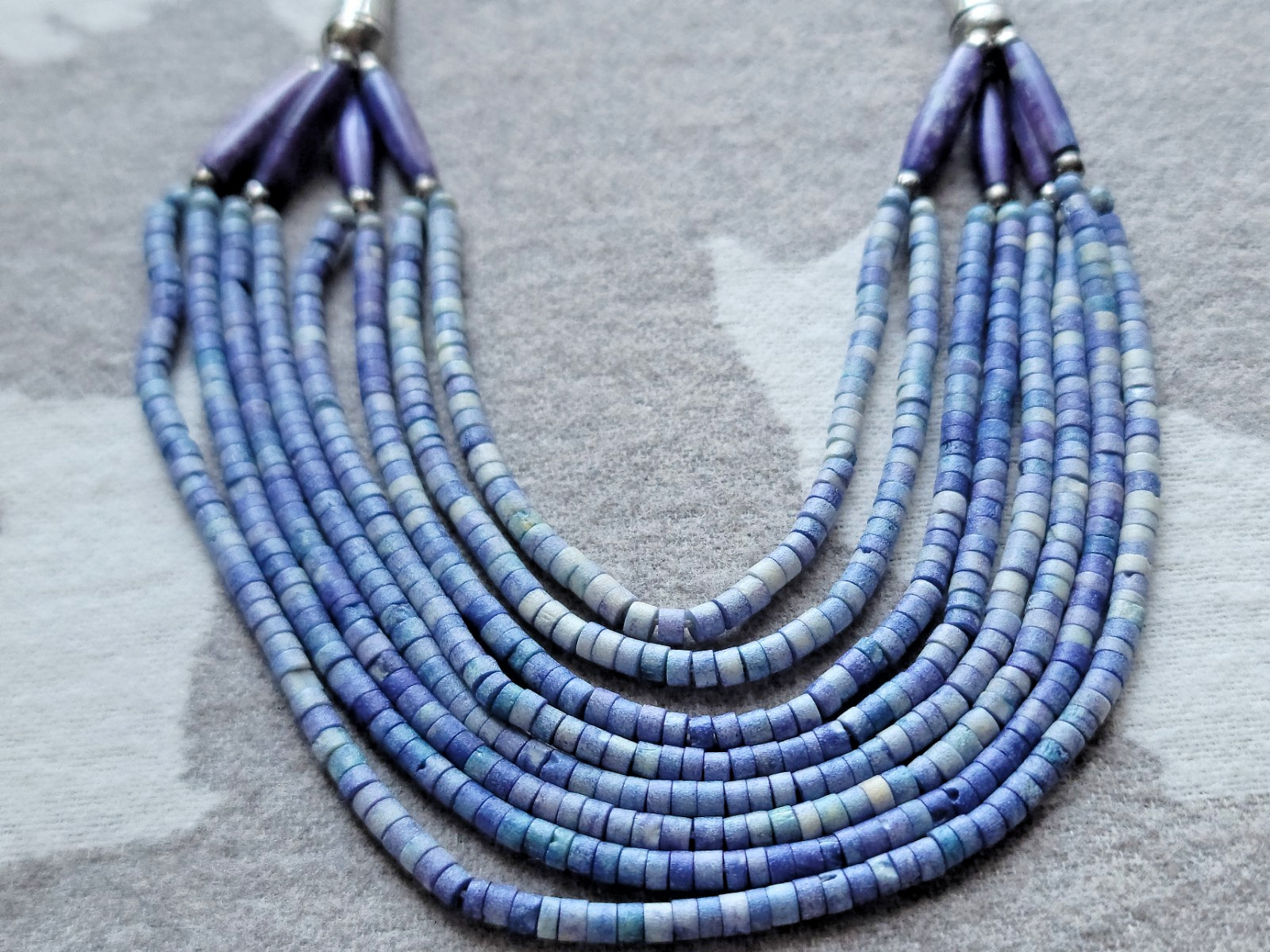 VINTAGE SODALITE BEAD STATEMENT NECKLACE 24″ MULTI (8) STRAND-PRETTY!