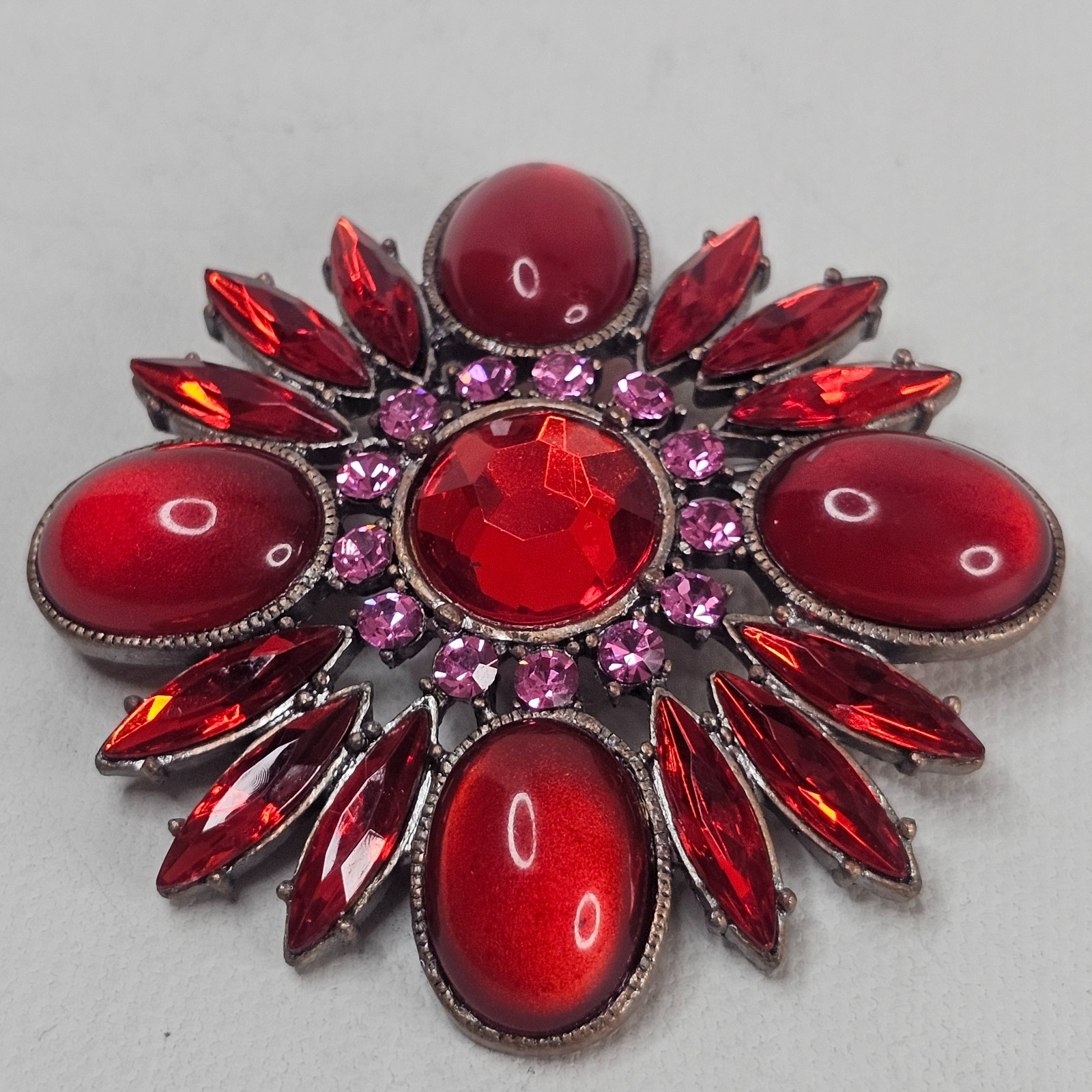 Retro Red Rhinestone Flower Brooch Fuchsia Pink Cabochon Acrylic Unmarked Jewel